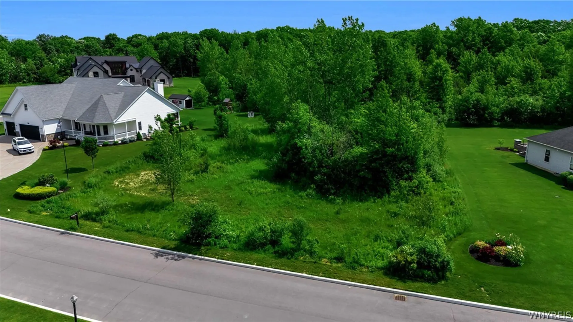Property at 5127 Country Club, Lewiston, NY 14092 3