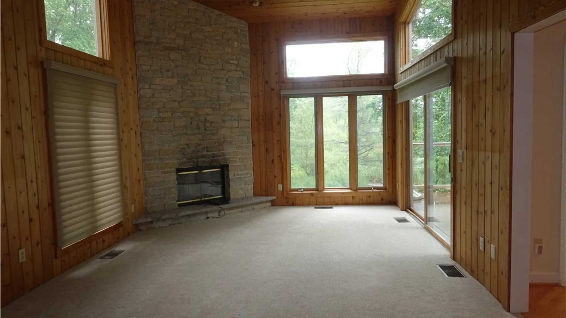 Property at 15 Valewood Run, Penfield, NY 14526 10