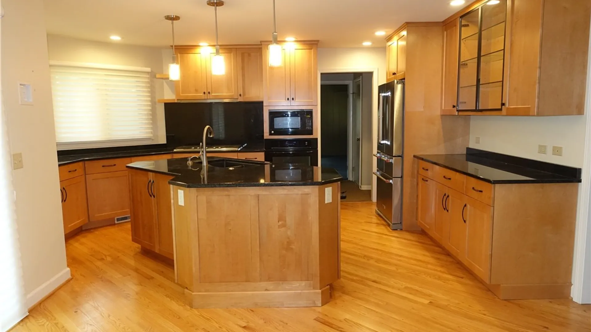 Property at 15 Valewood Run, Penfield, NY 14526 4