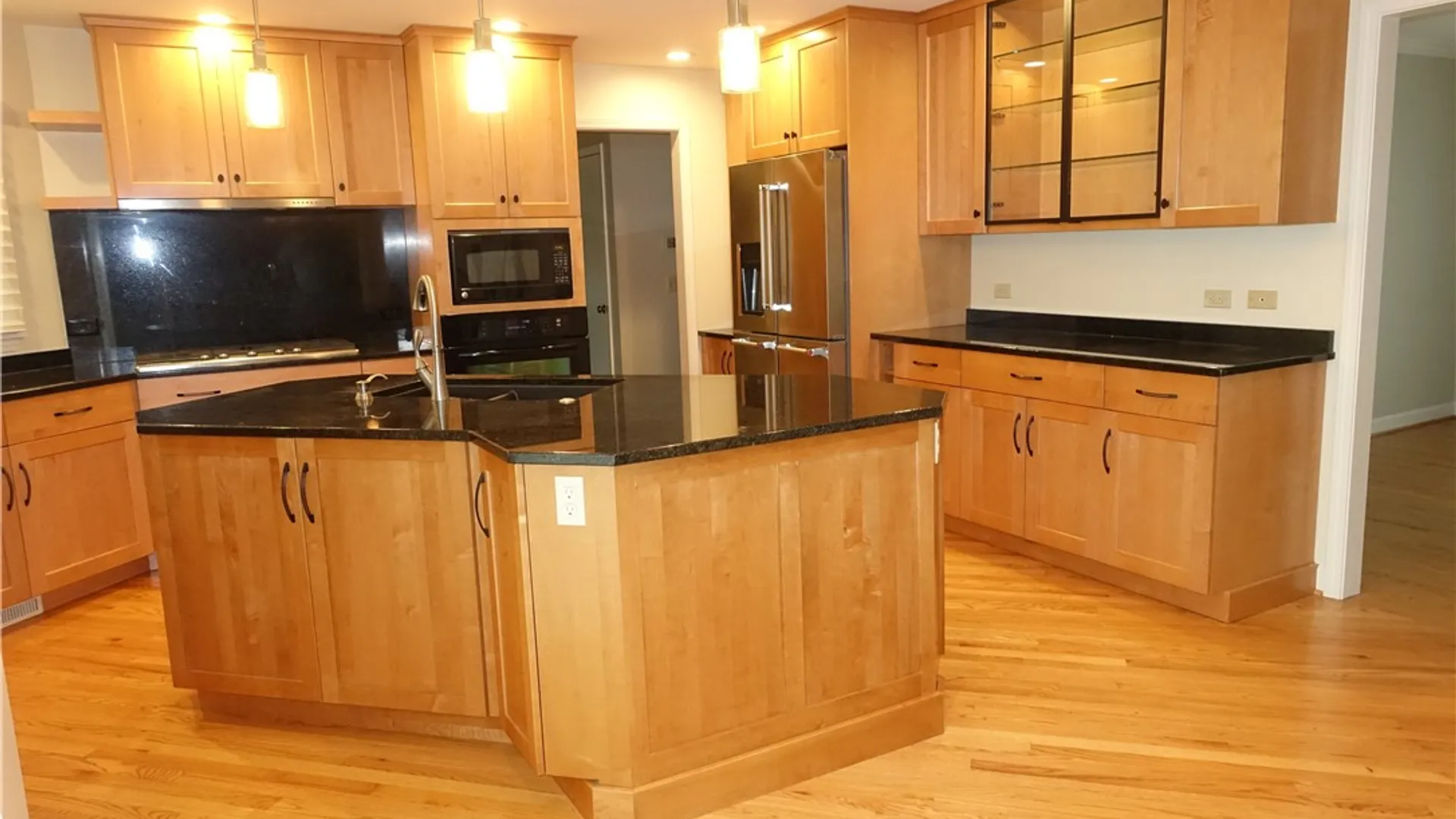 Property at 15 Valewood Run, Penfield, NY 14526 7