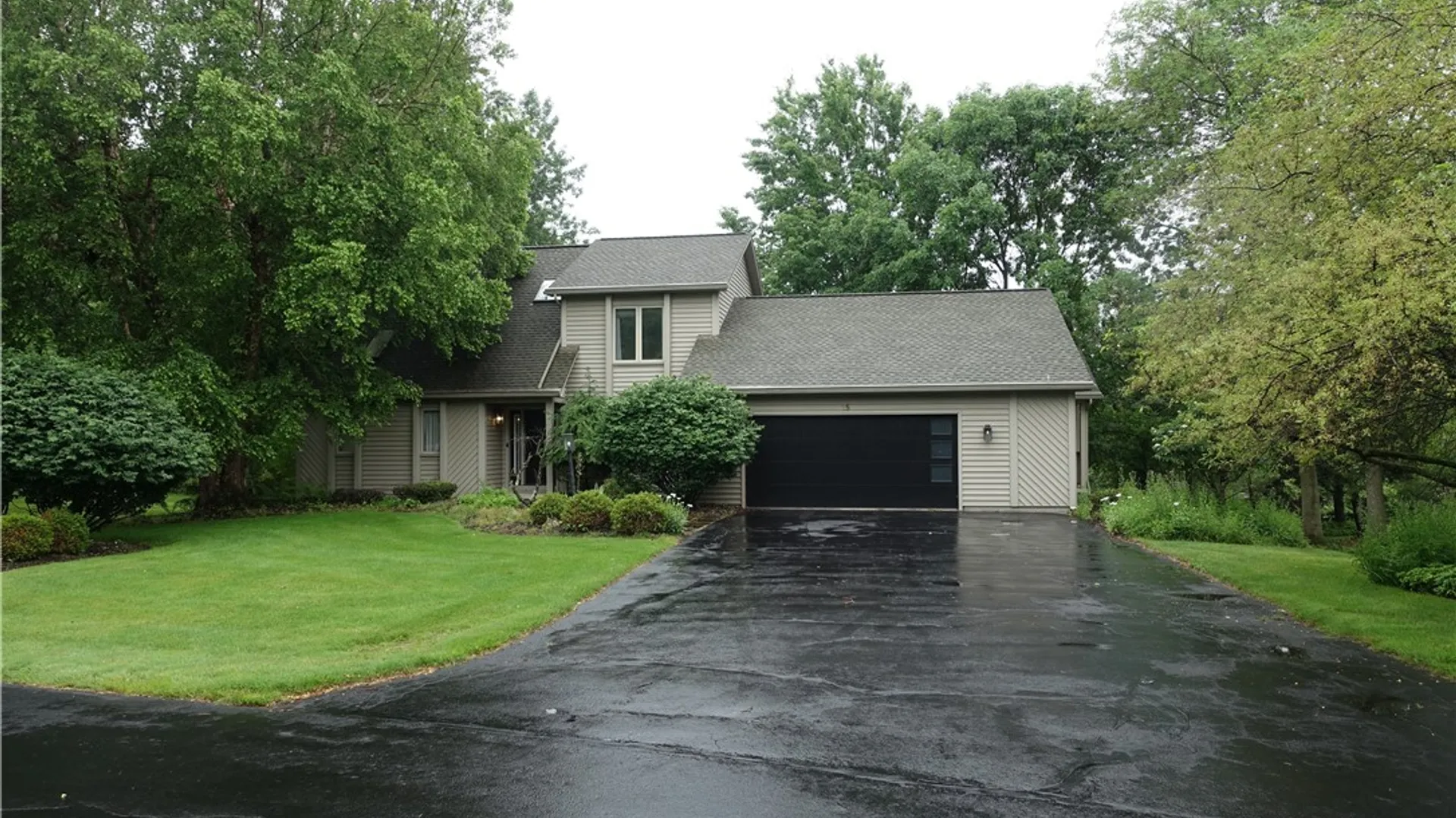 Property at 15 Valewood Run, Penfield, NY 14526 38