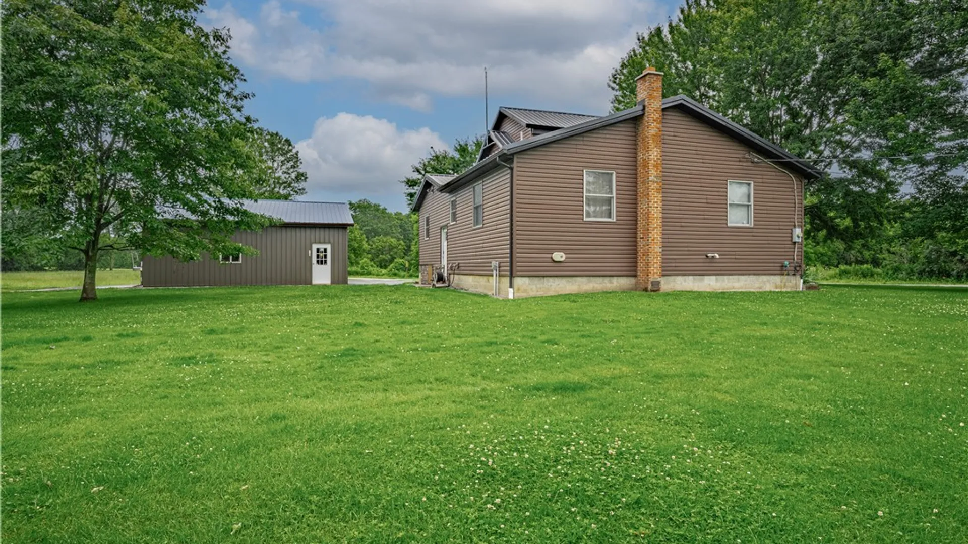 Property at 9273 Foote Road, Royalton, NY 14001 45
