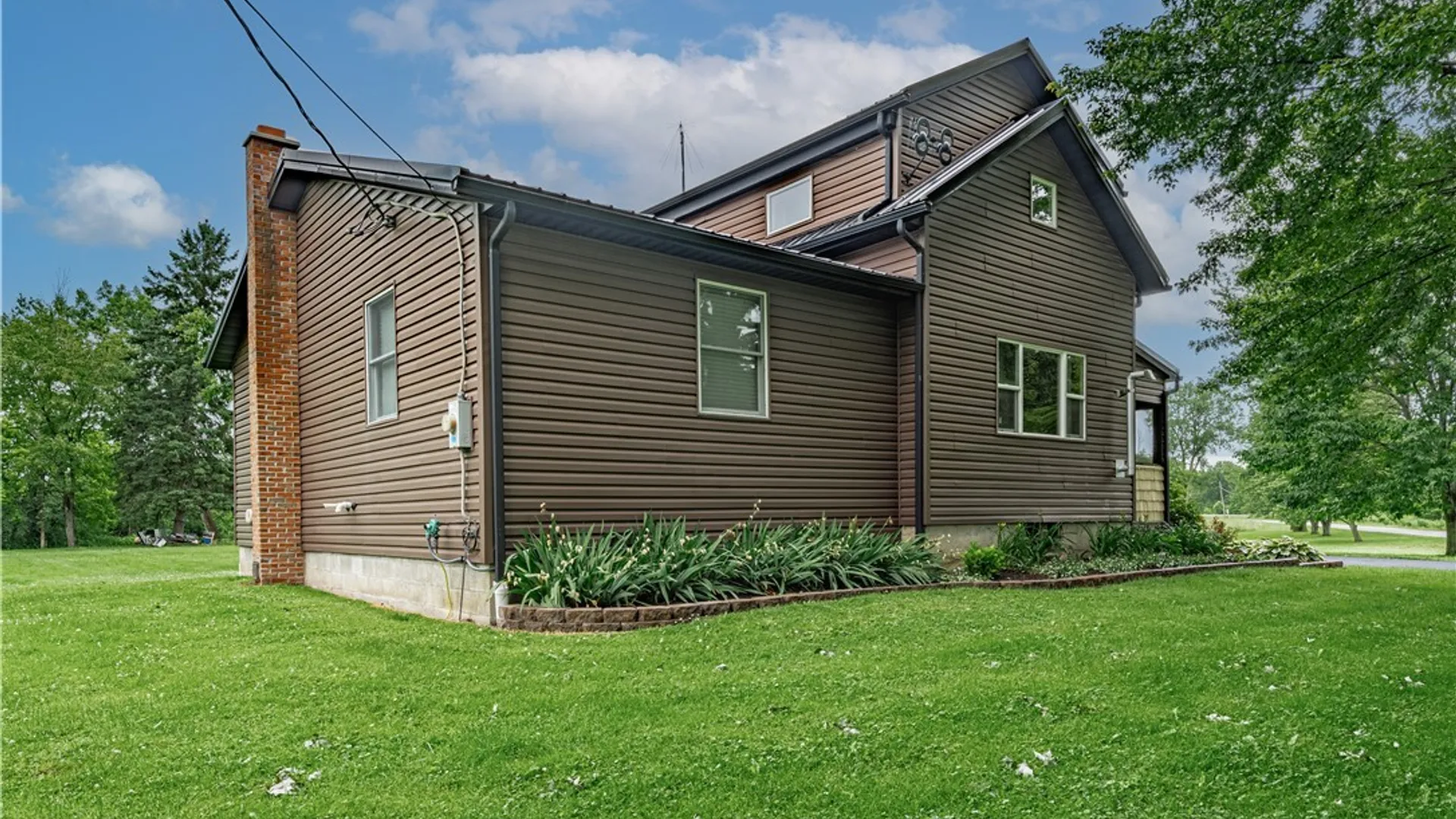 Property at 9273 Foote Road, Royalton, NY 14001 46
