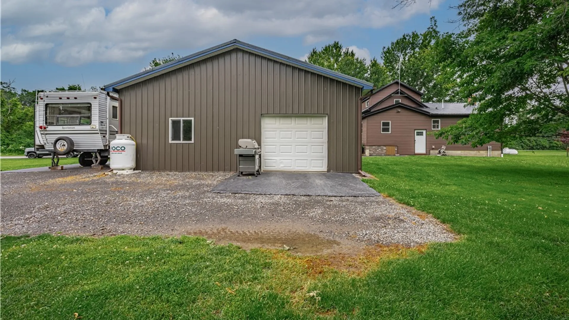 Property at 9273 Foote Road, Royalton, NY 14001 36