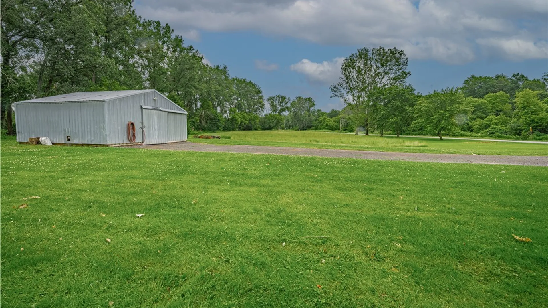 Property at 9273 Foote Road, Royalton, NY 14001 39