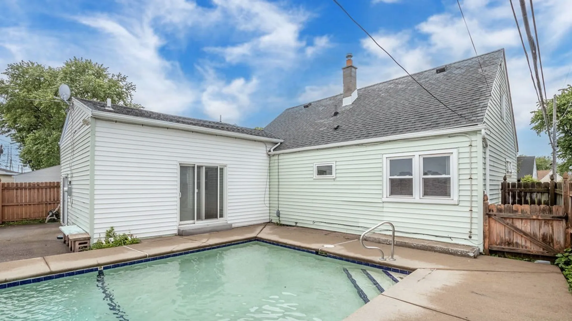 Property at 20 Nicholas Drive, Tonawanda, NY 14150 5