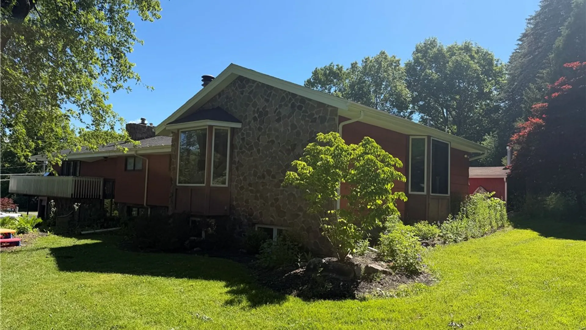 Property at 10 Pine Tree Circle, Rush, NY 14543 4