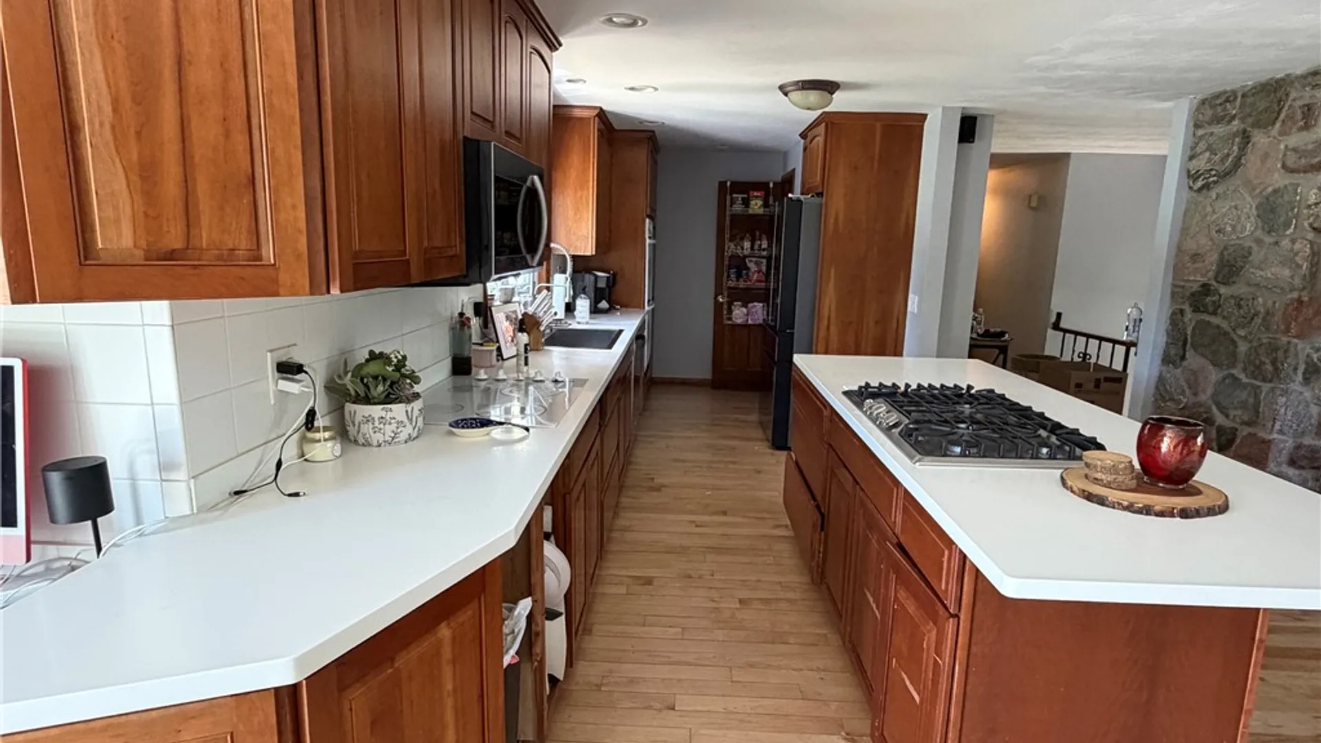 Property at 10 Pine Tree Circle, Rush, NY 14543 25