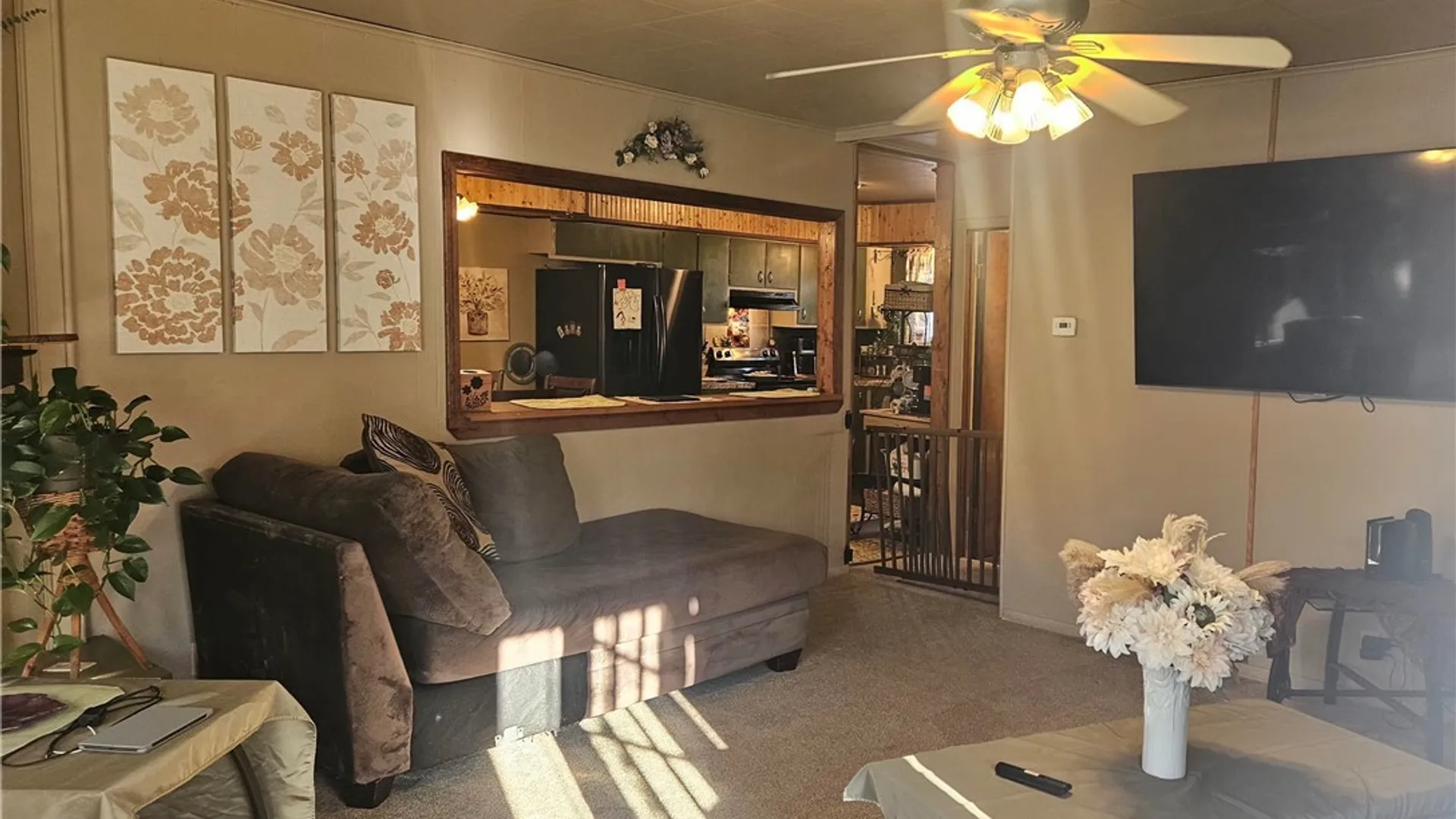 Property at 8150 W Rivershore Drive, Niagara Falls, NY 14304 19