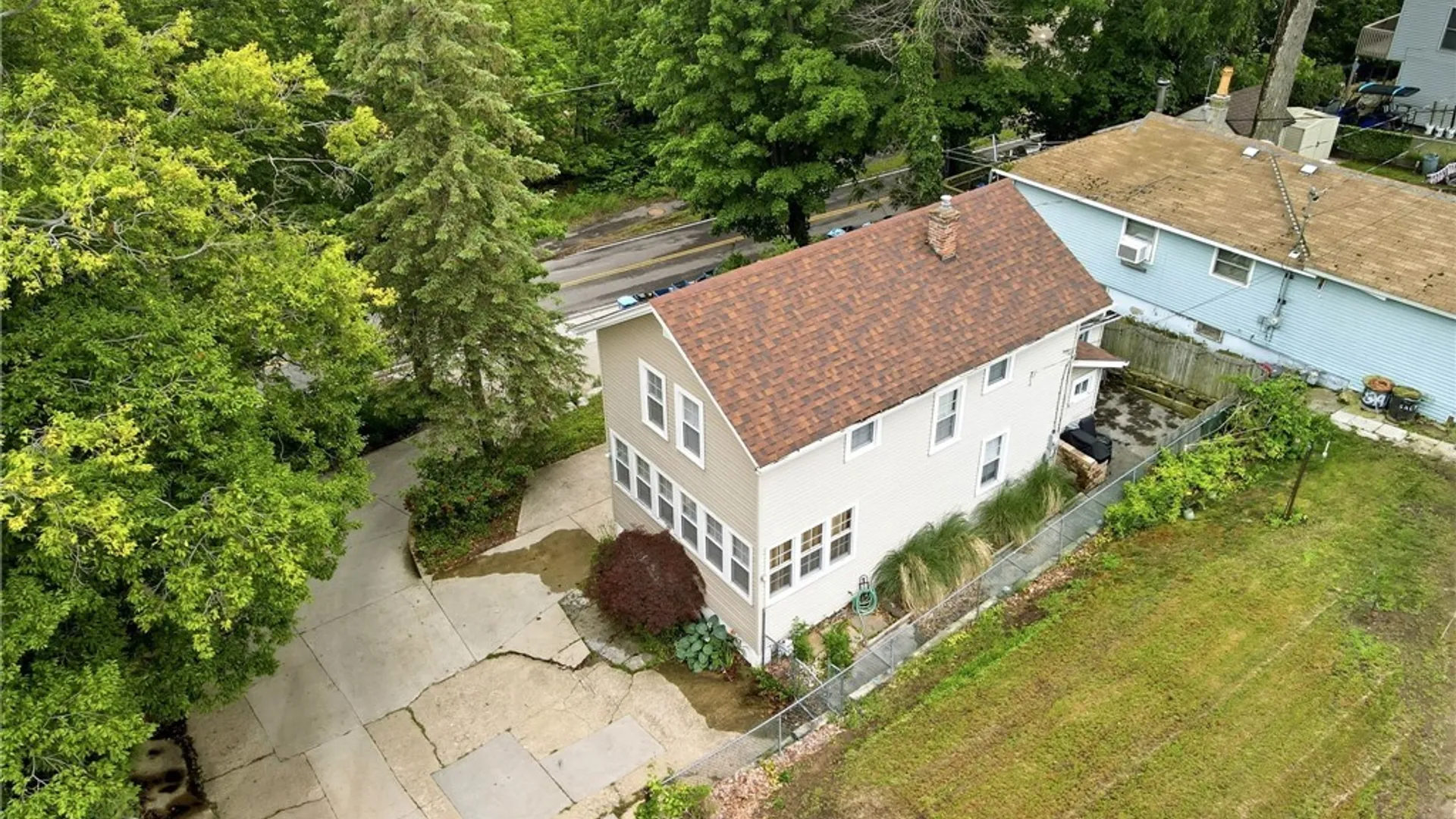 Property at 629 Seymour, Evans, NY 14006 34