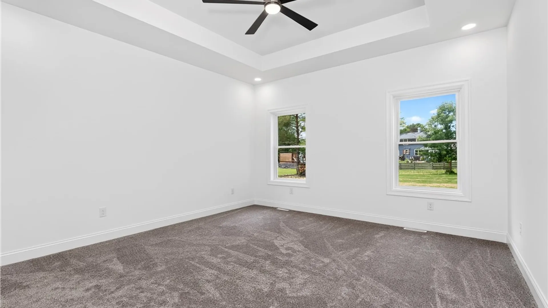 Property at 27 Veronica Drive, West Seneca, NY 14224 23