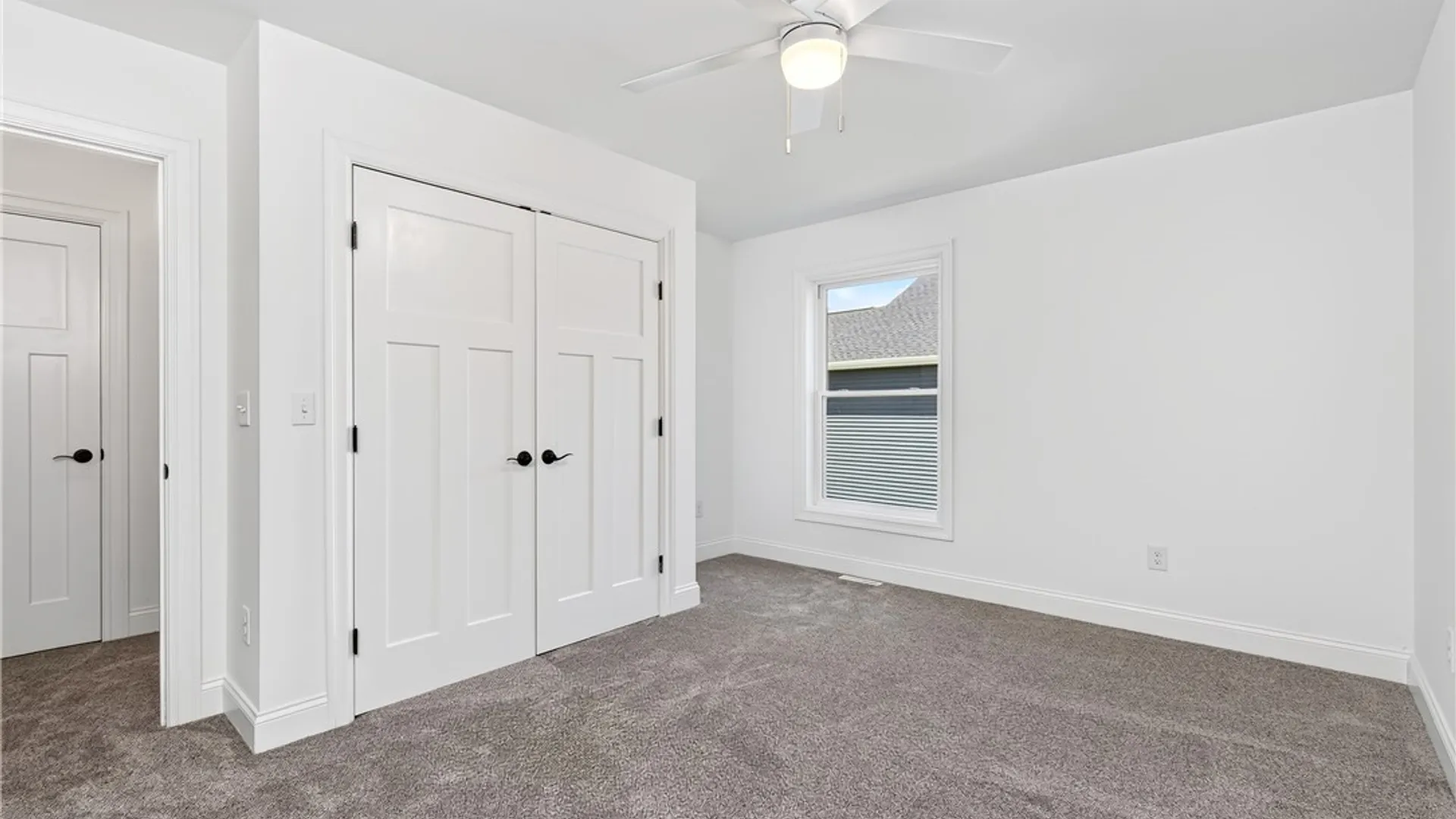 Property at 27 Veronica Drive, West Seneca, NY 14224 32
