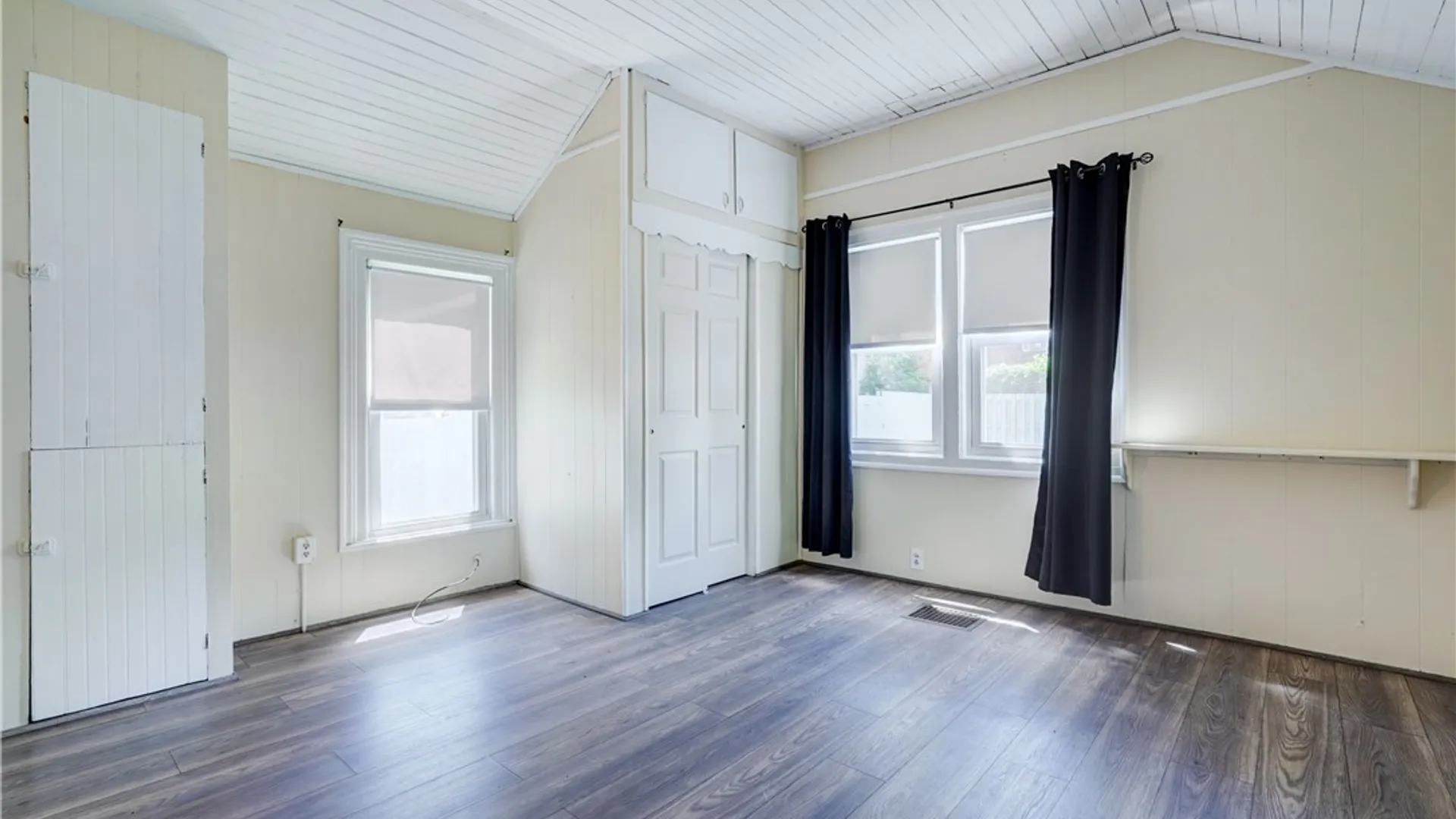 Property at 14 Vick Park A, Rochester, NY 14607 28