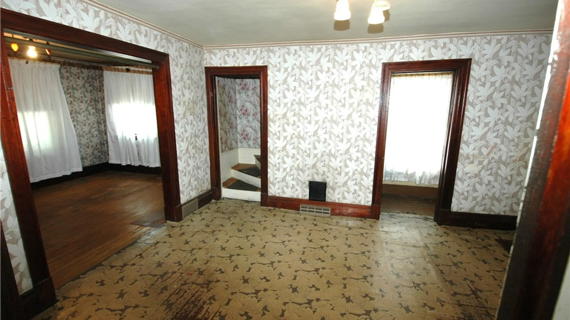 Property at 427 S Jackson Street, Batavia City, NY 14020 10