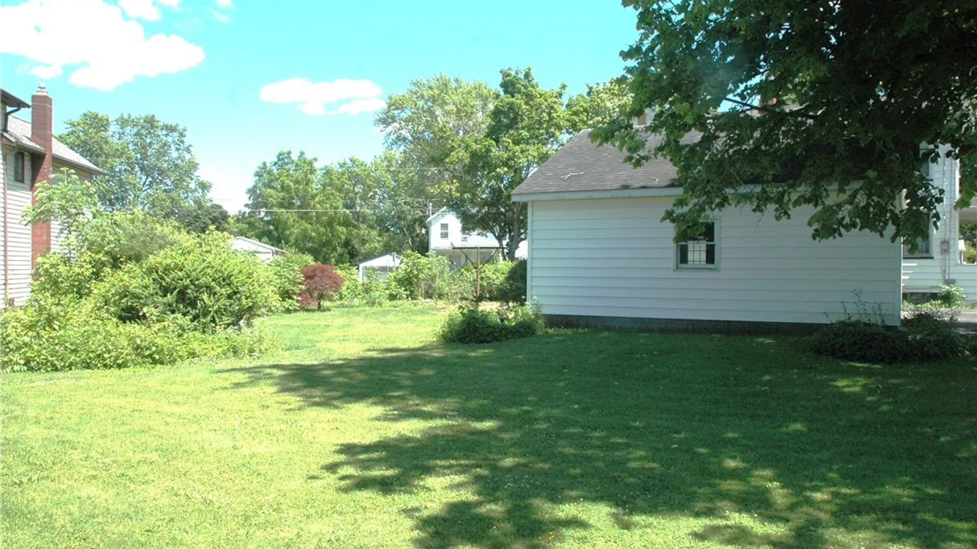 Property at 427 S Jackson Street, Batavia City, NY 14020 6