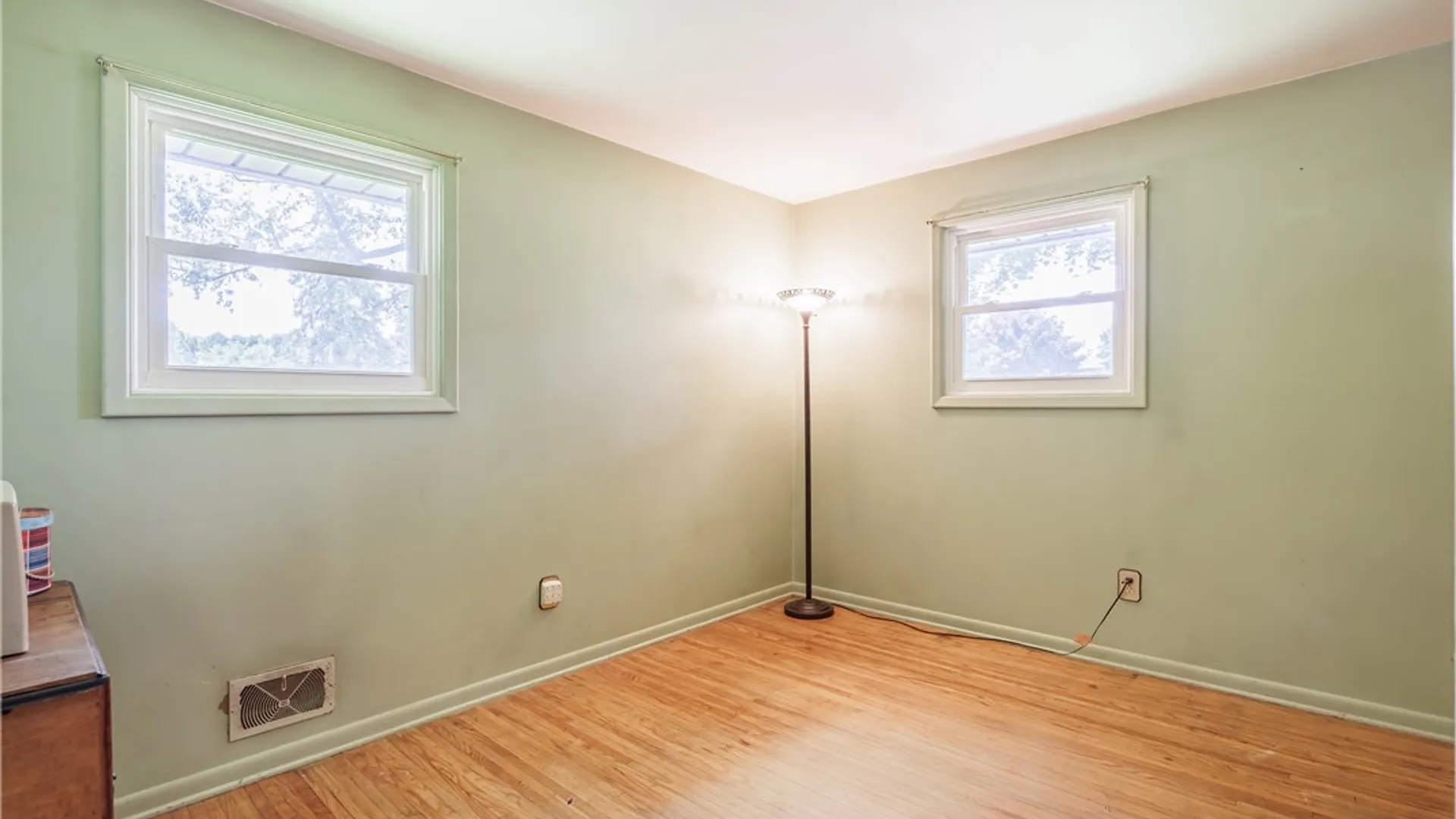 Property at 87 Manordale Lane, Henrietta, NY 14623 13