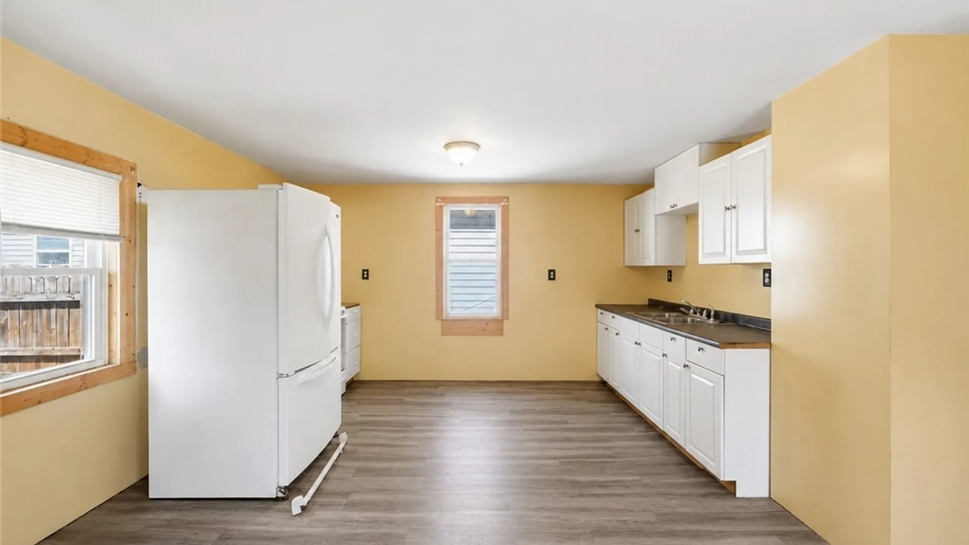 Property at 210 Oliver Street, North Tonawanda, NY 14120 7