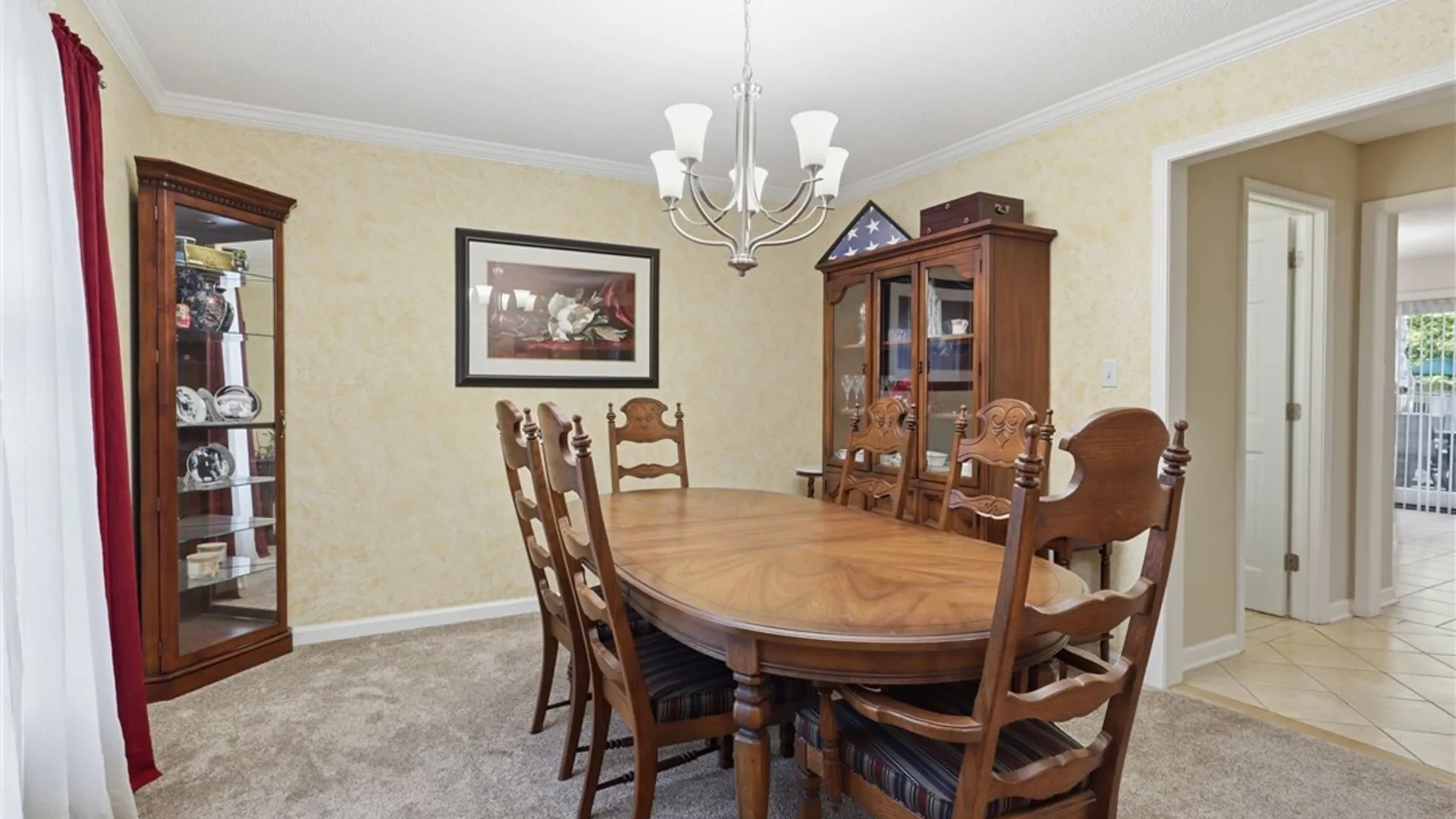 Property at 290 Independence Drive, Orchard Park, NY 14127 5