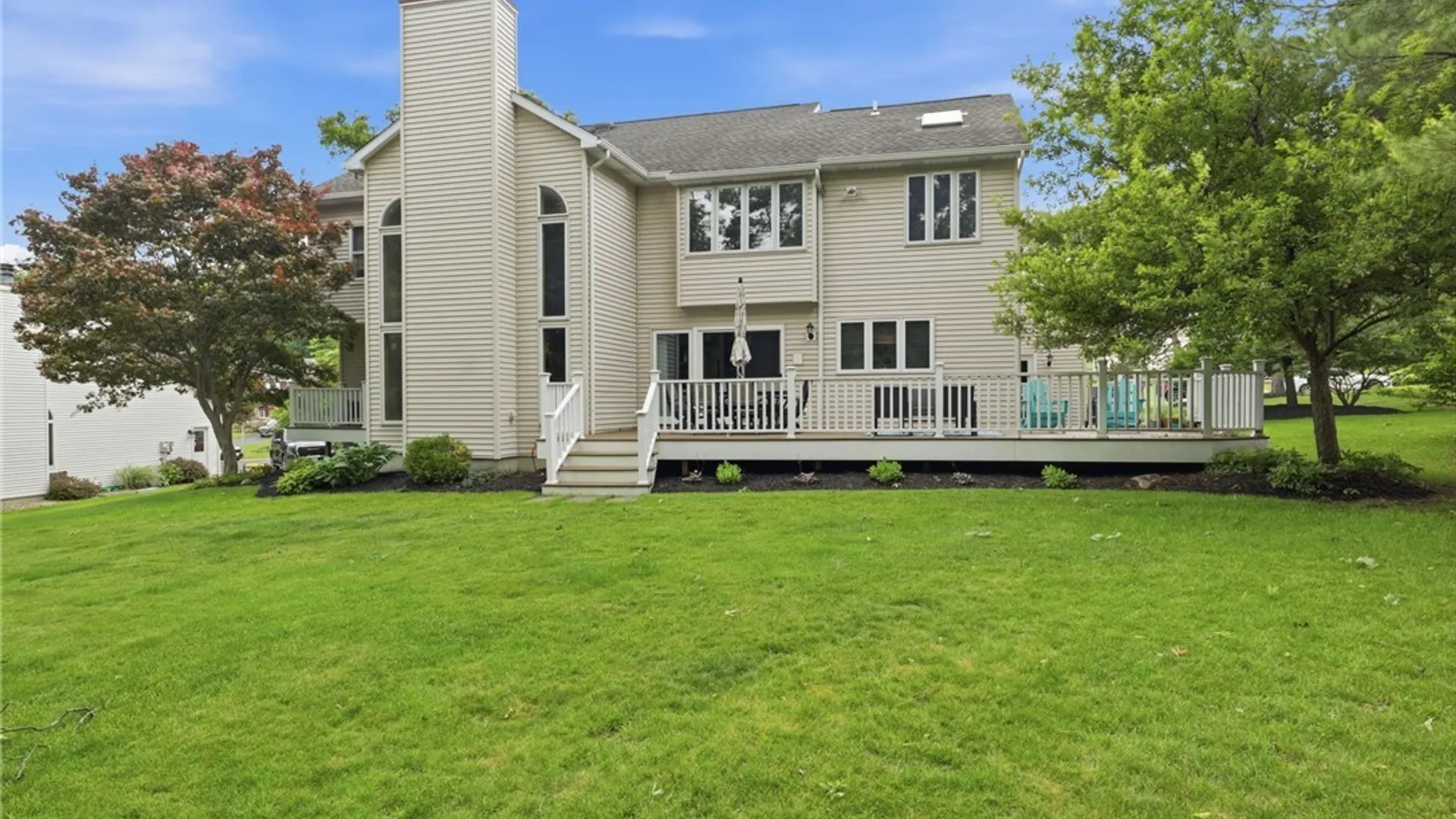 Property at 290 Independence Drive, Orchard Park, NY 14127 32