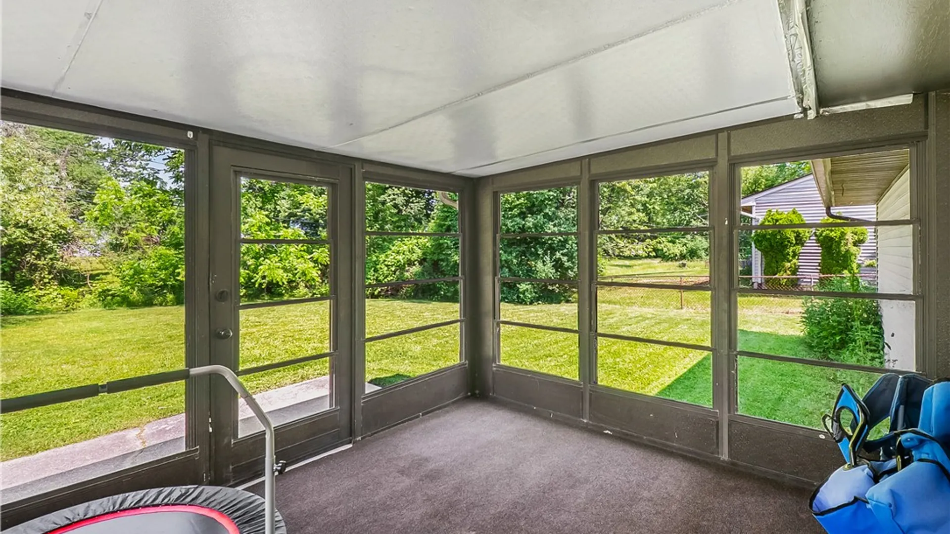 Property at 25 Green Ivy Circle, Henrietta, NY 14623 19