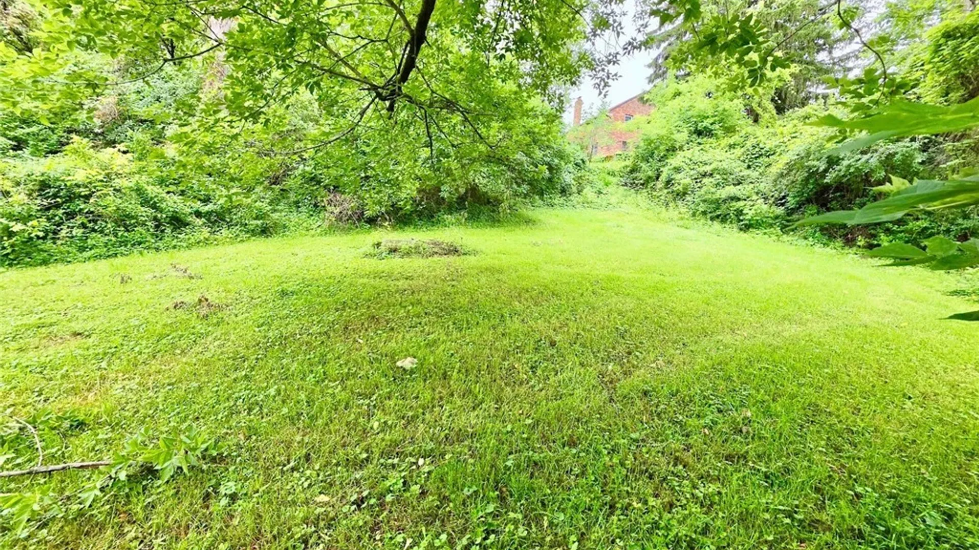 Property at 307 Demong Dr, Syracuse, NY 13214 43