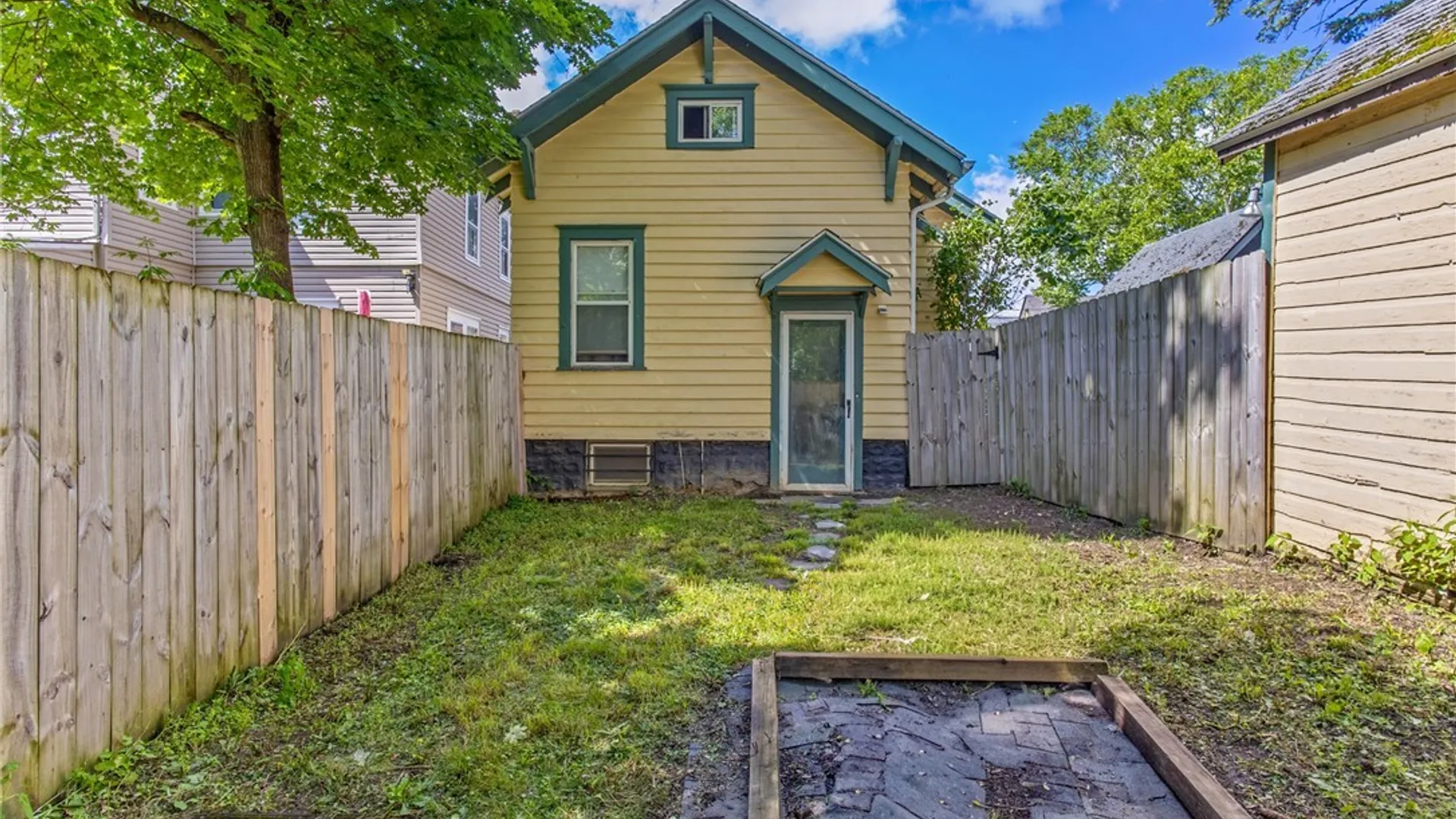 Property at 166 Niven Street, Syracuse, NY 13224 26
