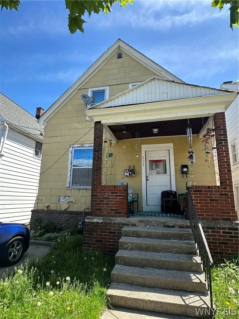 Property at 119 Domedion Avenue, Buffalo, NY 14211
