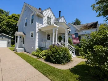 Property at 307 Pleasant Ave, Hamburg, NY 14075