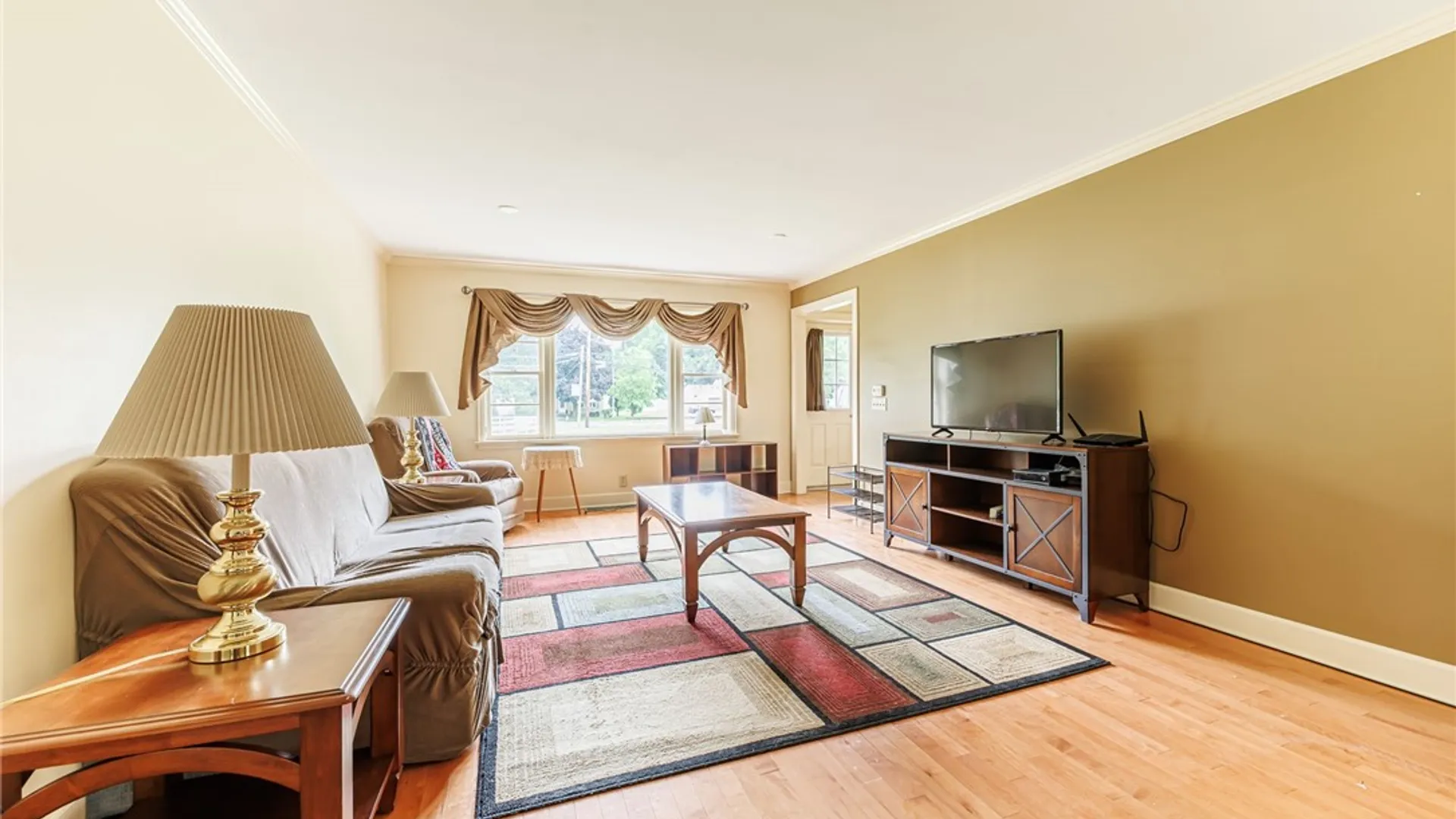 Property at 1525 Elmwood Avenue, Brighton, NY 14620 4