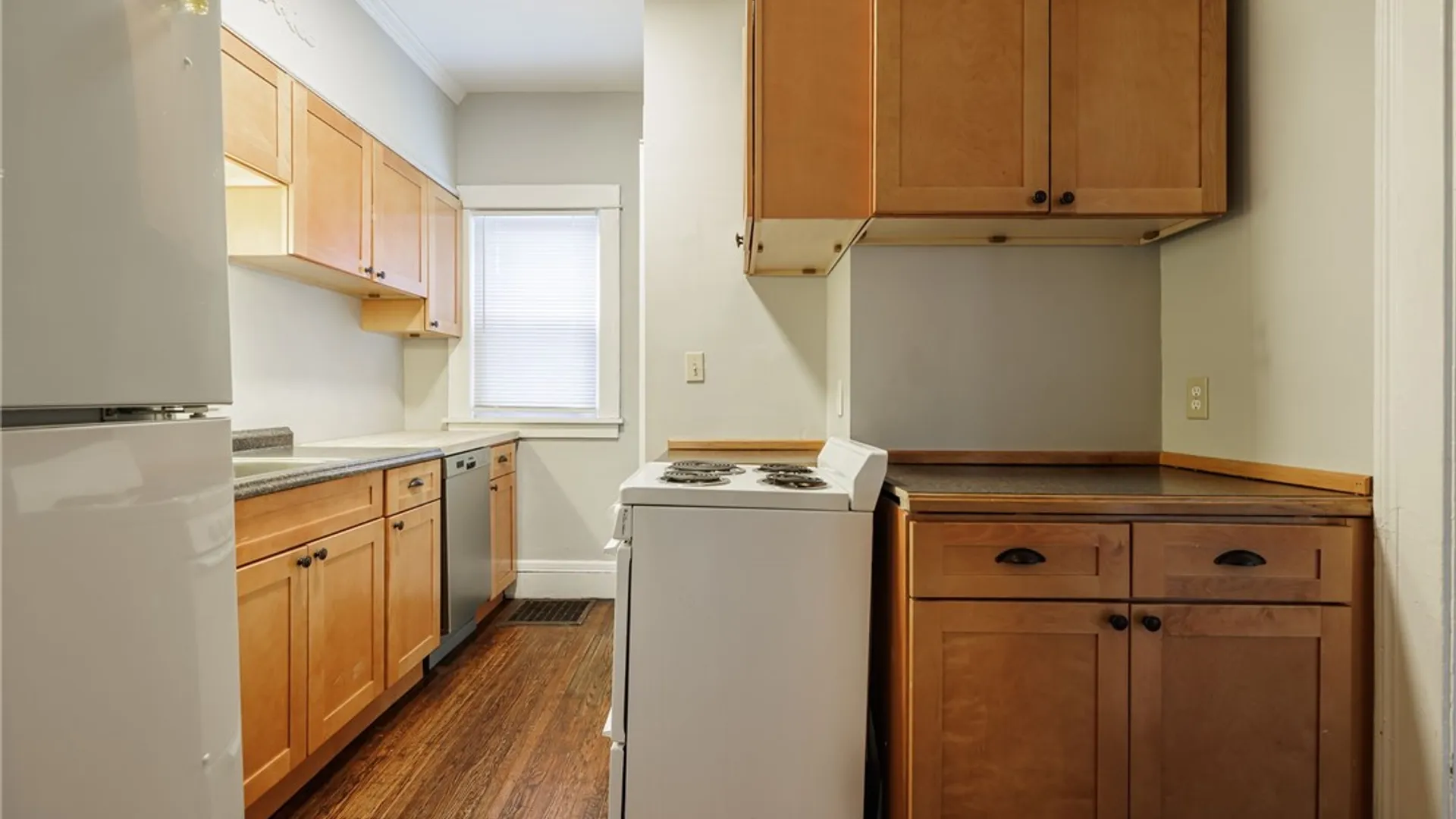Property at 36 Morningside Park, Rochester, NY 14607 12