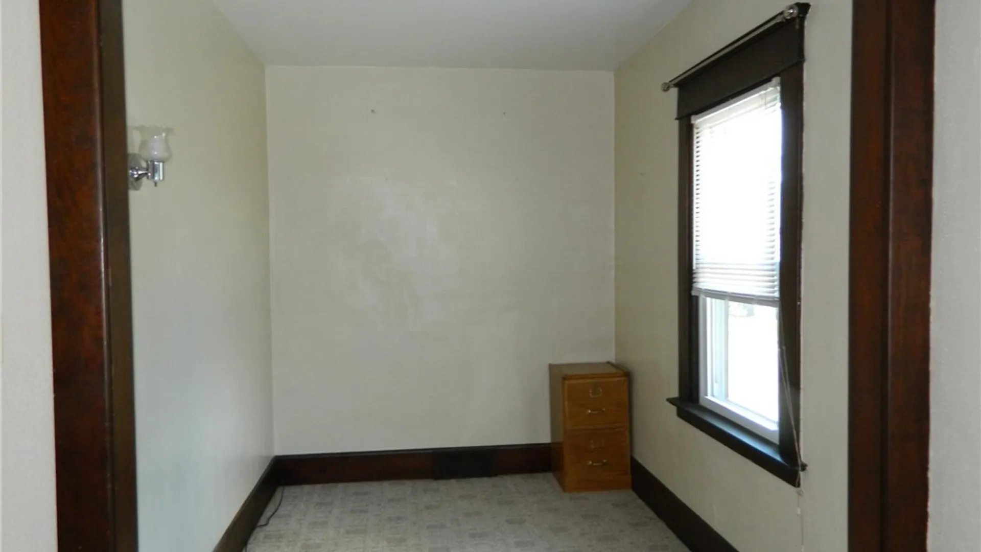 Property at 131 Burch Avenue, West Seneca, NY 14210 14