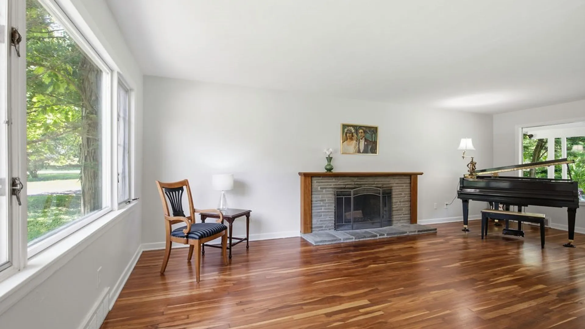 Property at 424 Winkworth Parkway, Syracuse, NY 13215 7