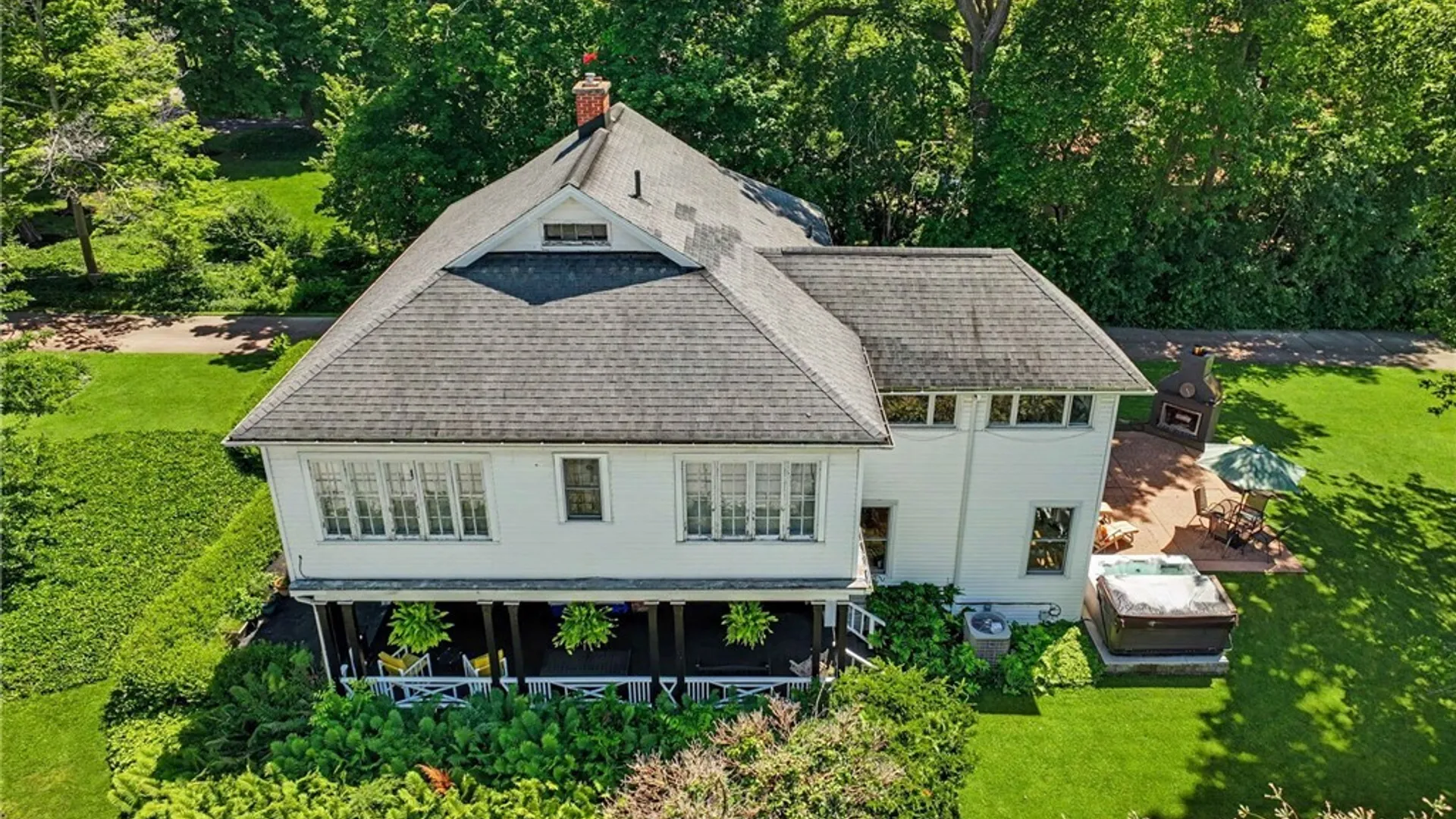 Property at 5222 Columbia Avenue, Hamburg, NY 14075 6