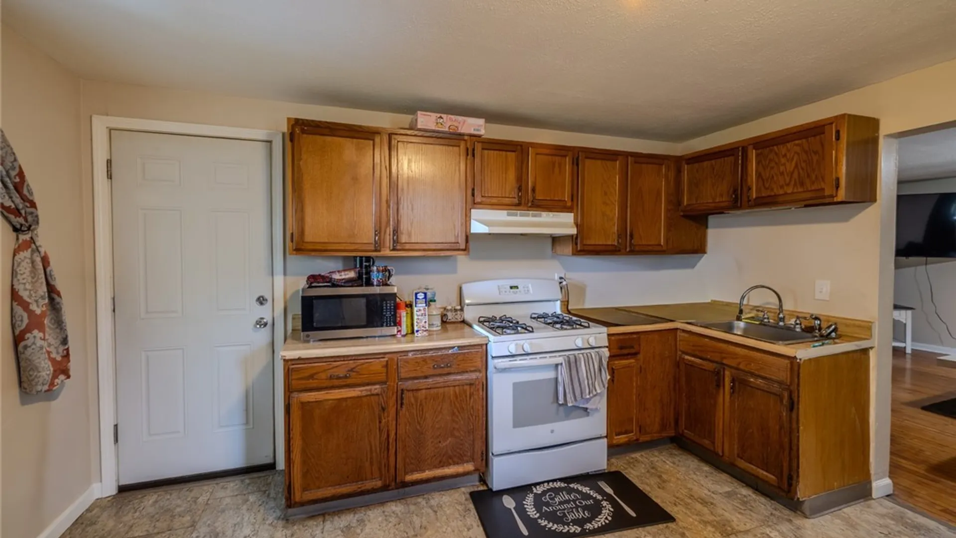 Property at 1406 Butternut Street, Syracuse, NY 13208 17