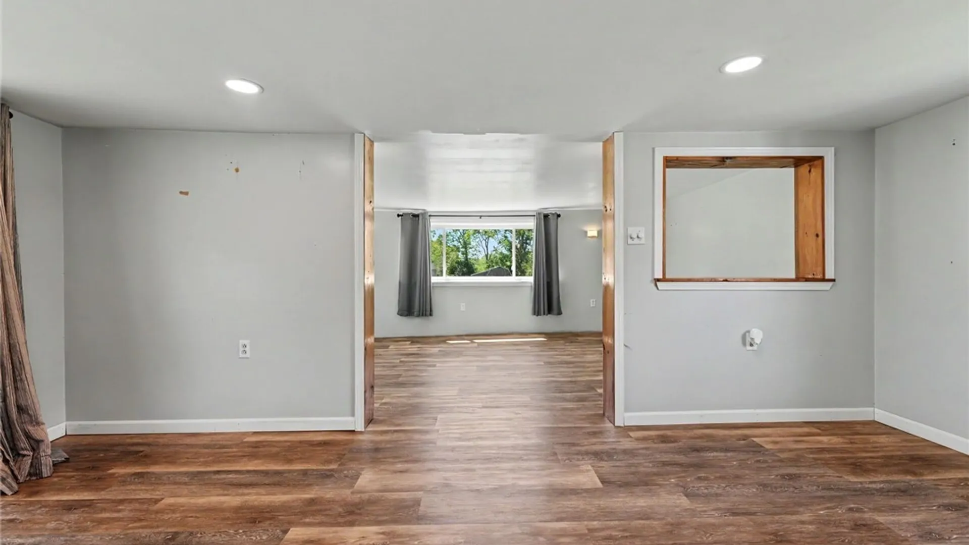Property at 2983 Crittenden Road, Alden, NY 14004 6