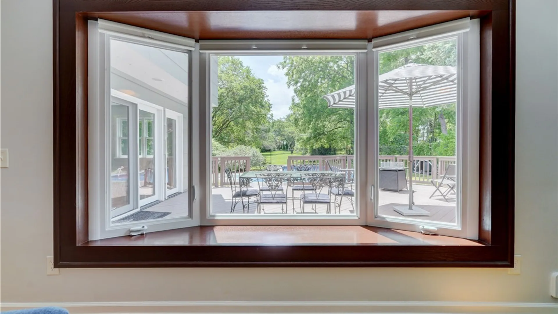 Property at 17 W Jefferson Road, Pittsford, NY 14534 29
