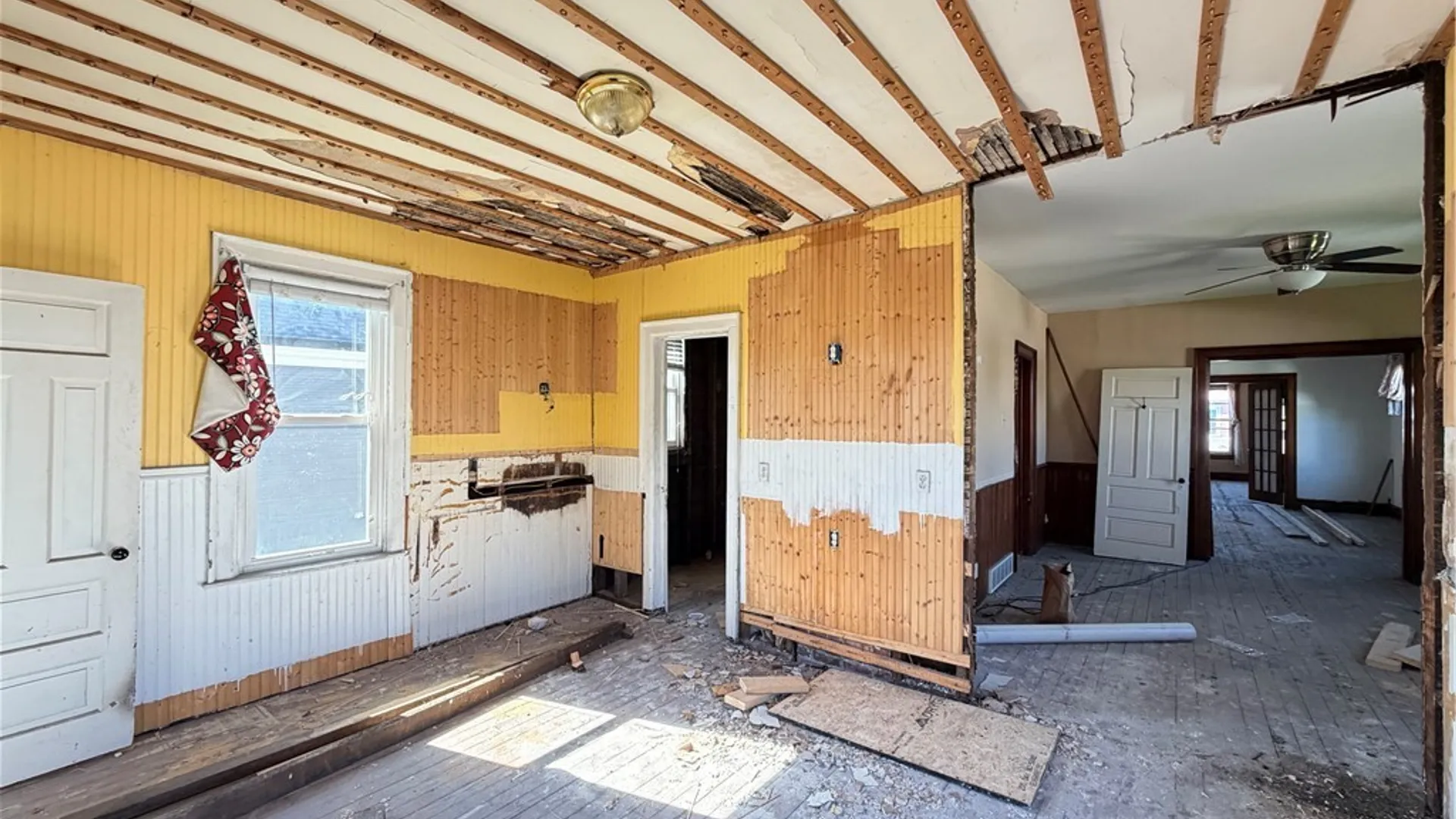 Property at 155 Oconnell Avenue, Buffalo, NY 14204 30