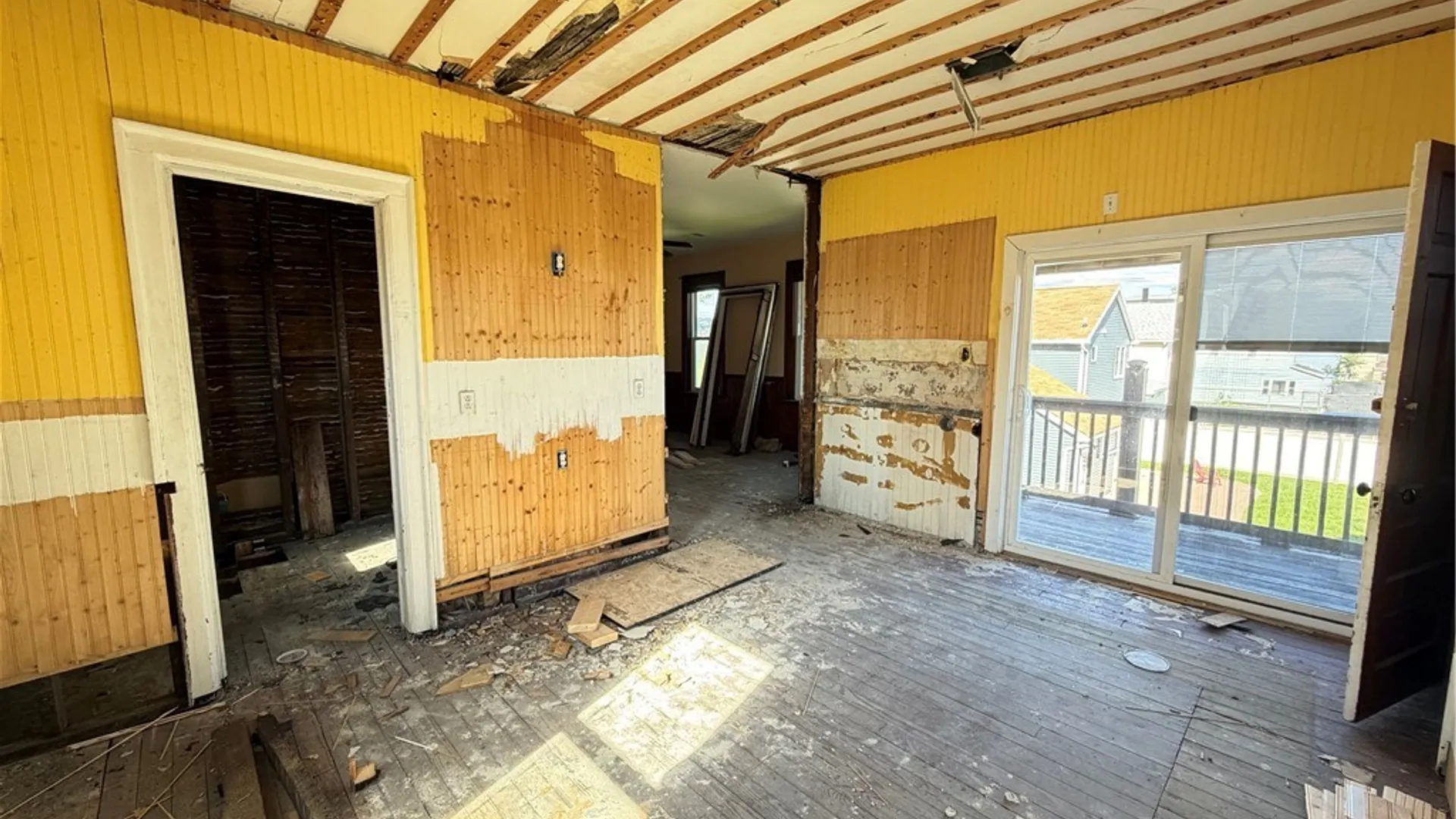 Property at 155 Oconnell Avenue, Buffalo, NY 14204 33