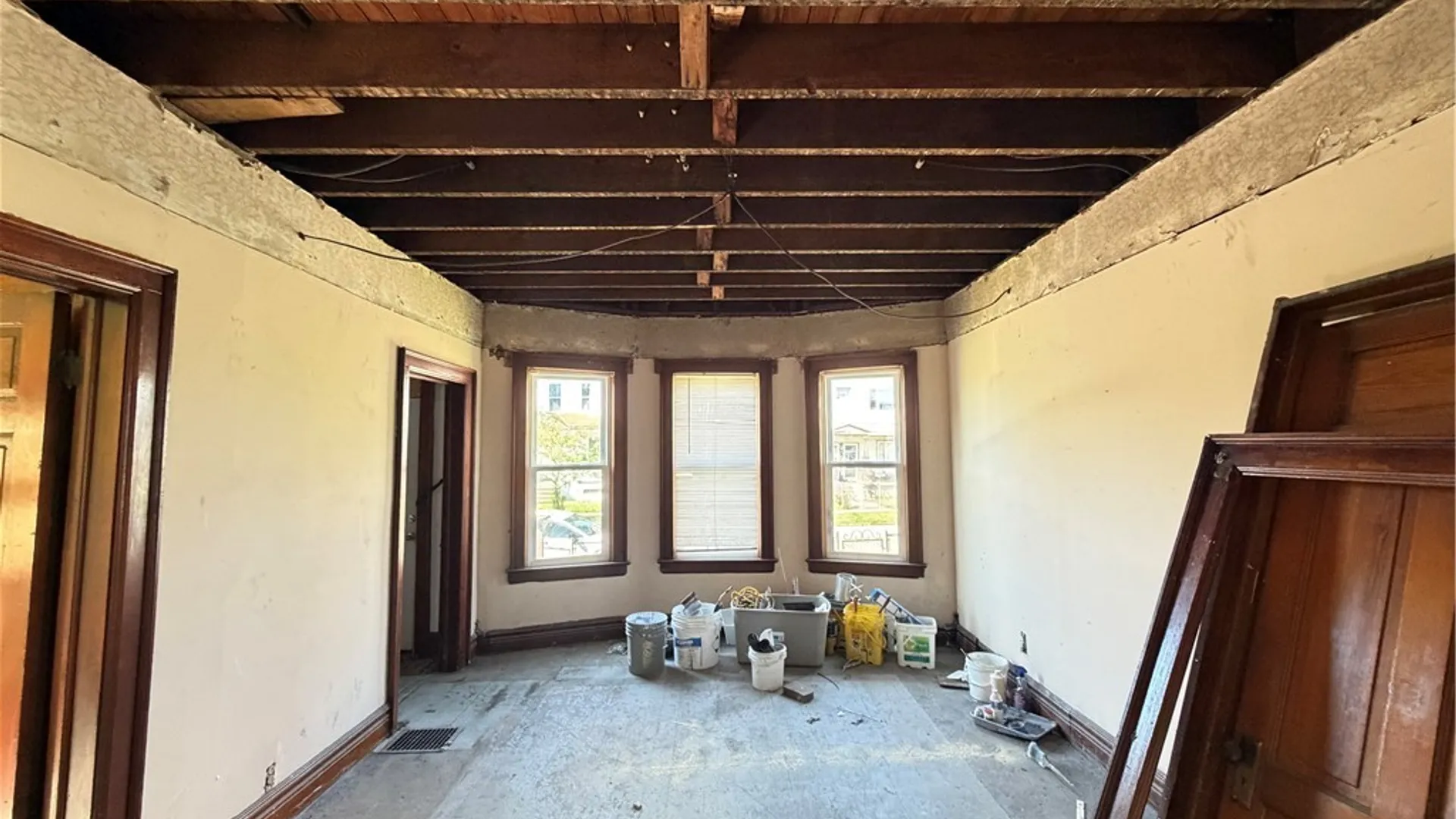 Property at 155 Oconnell Avenue, Buffalo, NY 14204 17