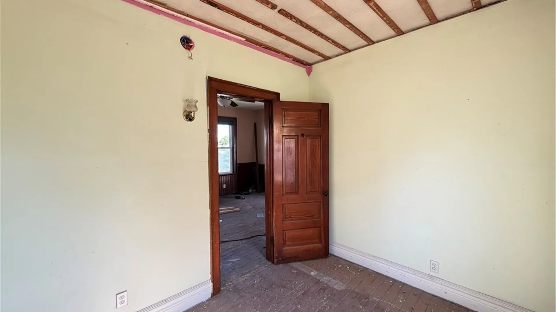 Property at 155 Oconnell Avenue, Buffalo, NY 14204 38