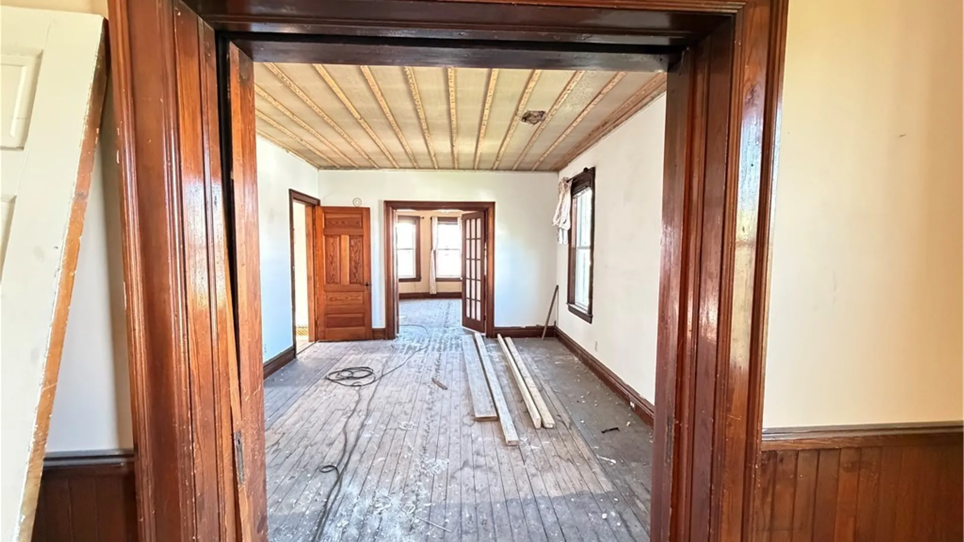 Property at 155 Oconnell Avenue, Buffalo, NY 14204 39