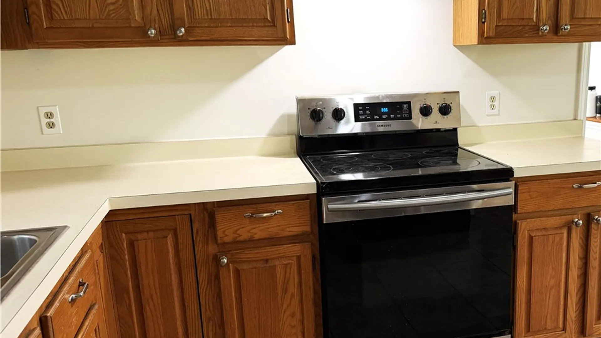Property at 47 Greenwood Park, Pittsford, NY 14534 11