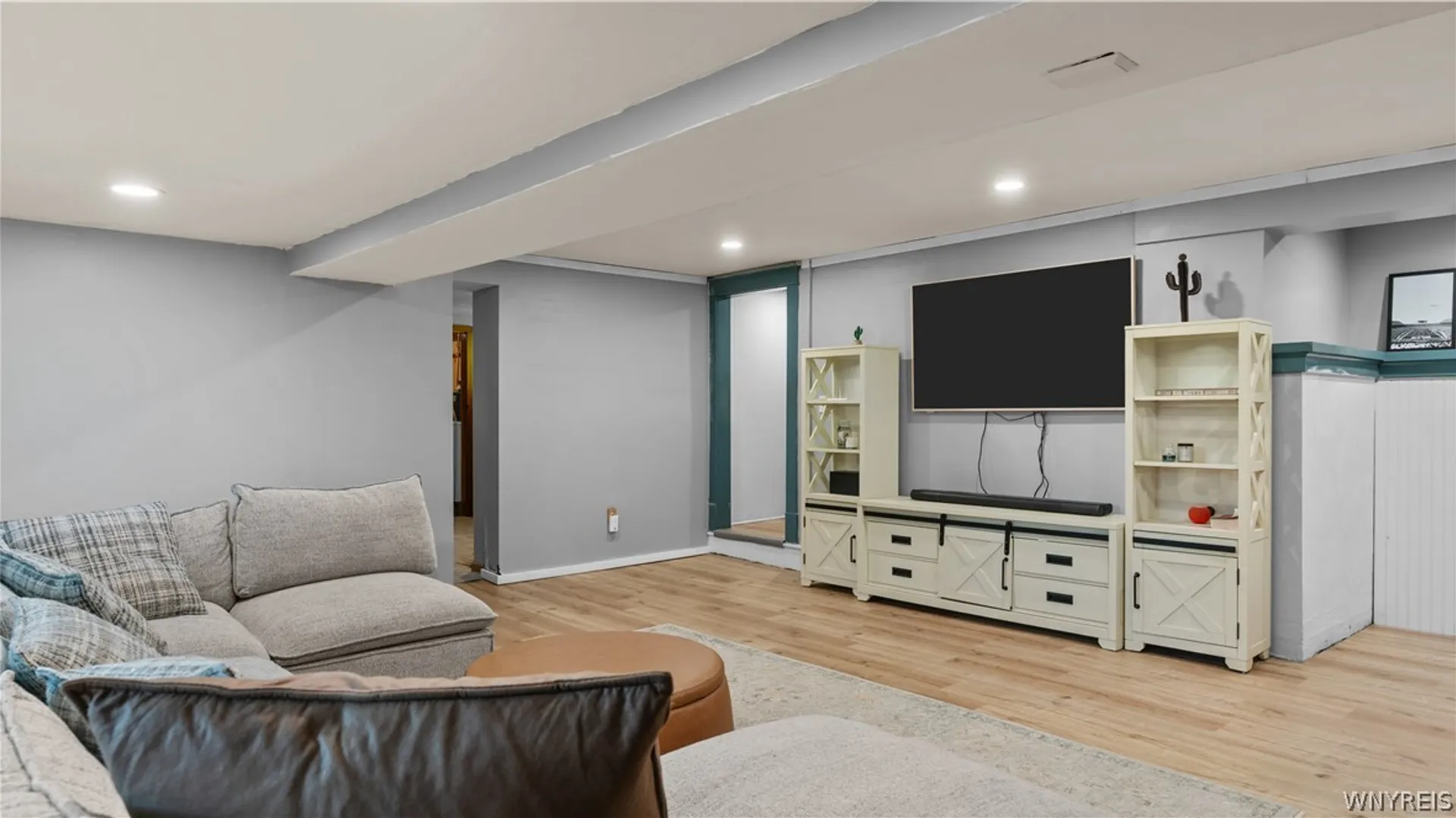 Property at 7075 S Abbott Road, Boston, NY 14075 13