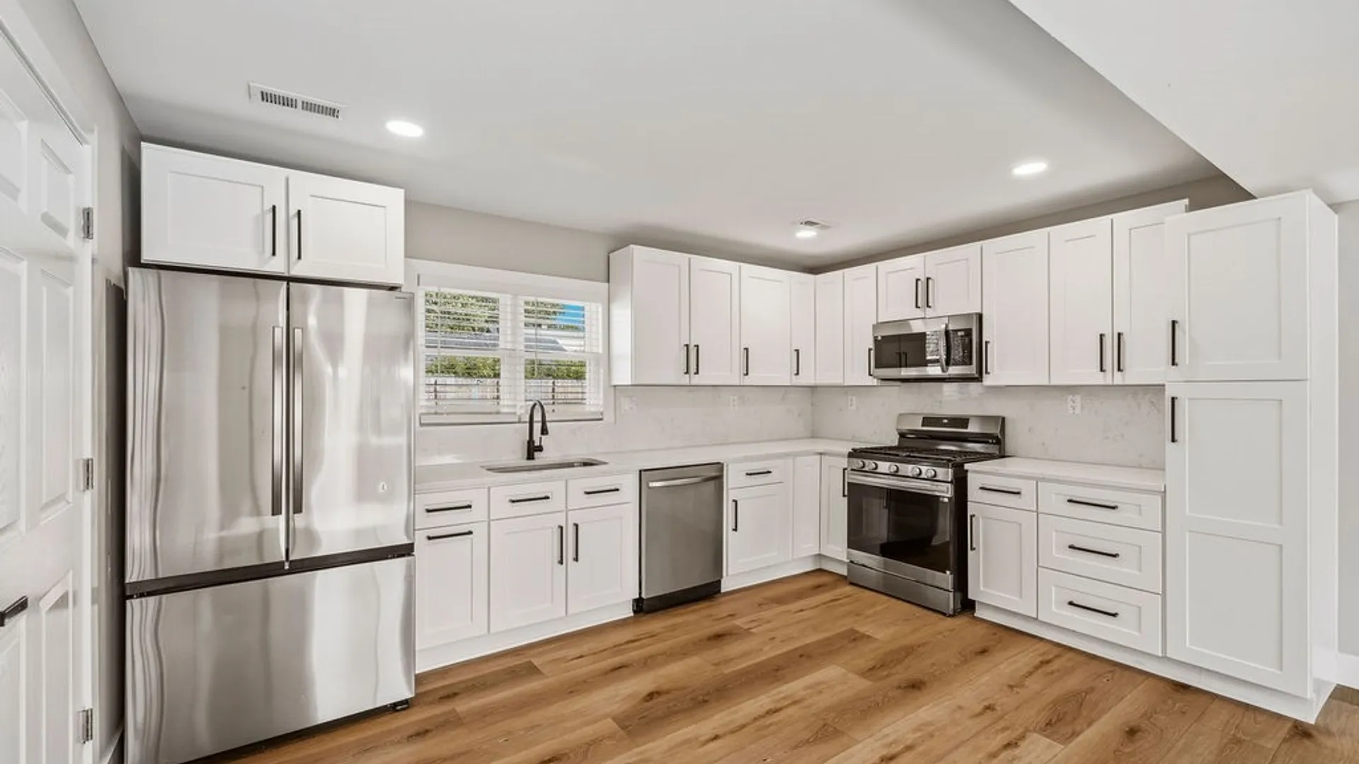 Property at 1169 La Salle Avenue, Grand Island, NY 14072 11