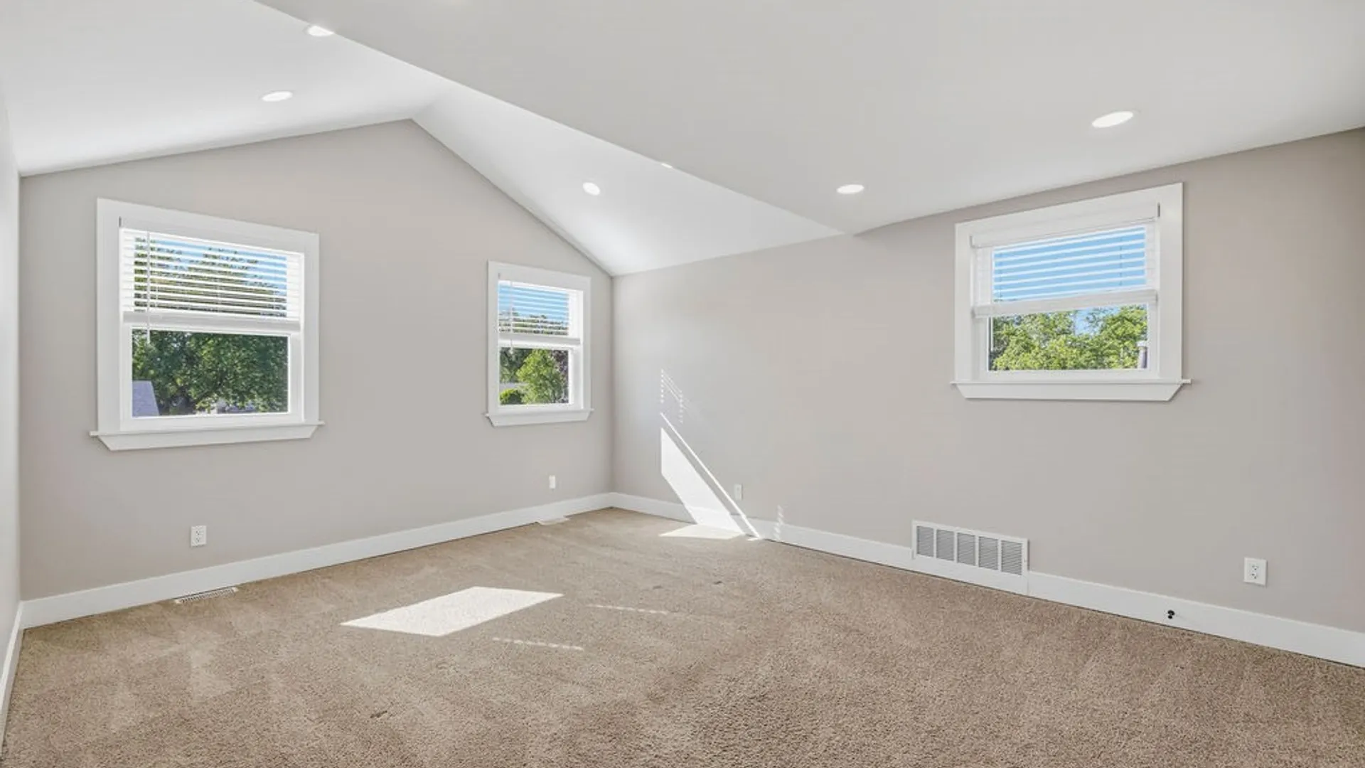 Property at 1169 La Salle Avenue, Grand Island, NY 14072 20
