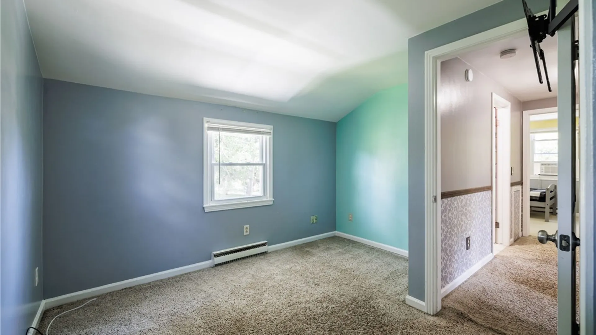 Property at 1555 Trefoil Court, Walworth, NY 14568 16