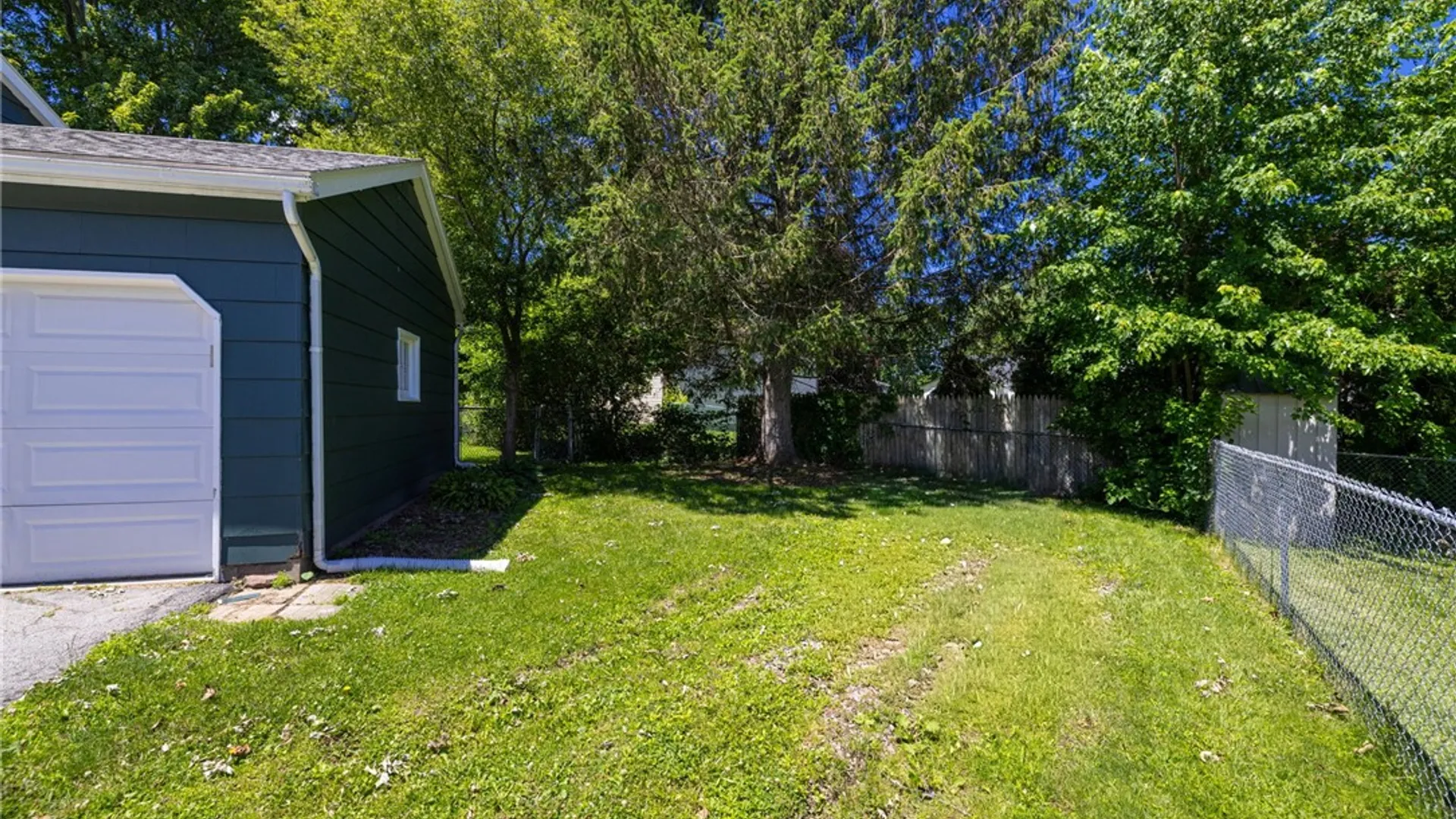 Property at 1555 Trefoil Court, Walworth, NY 14568 30