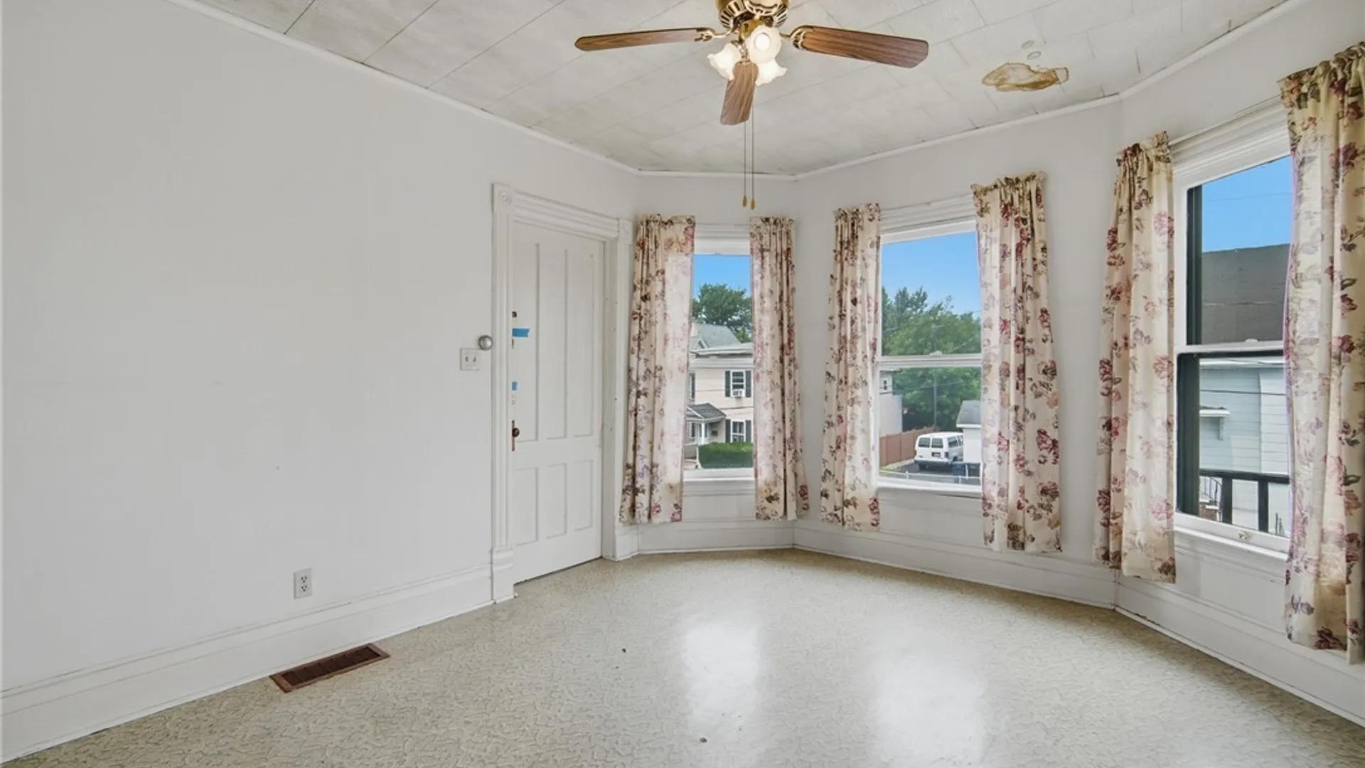 Property at 503 Wilkinson Street, Syracuse, NY 13204 12