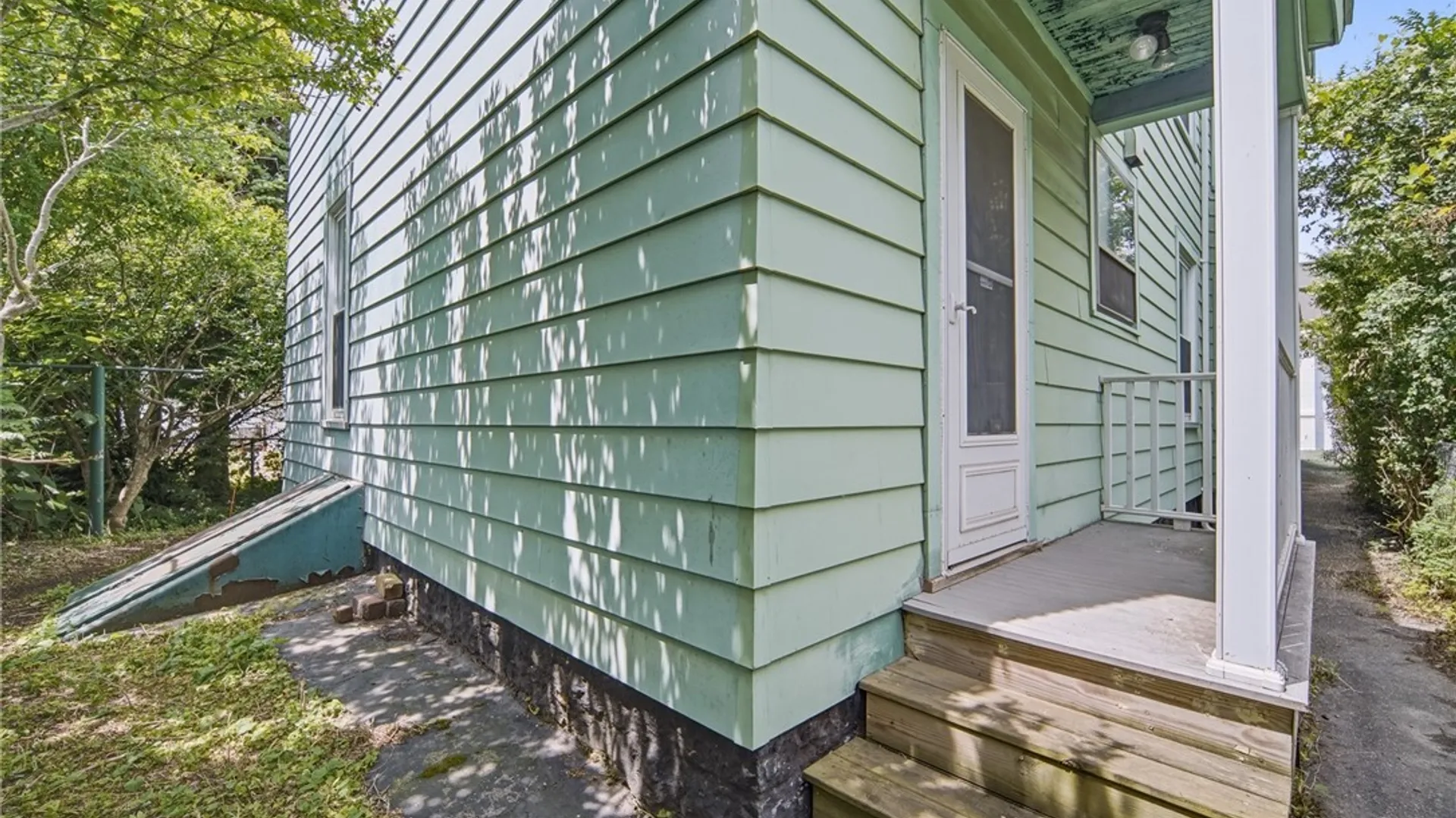 Property at 503 Wilkinson Street, Syracuse, NY 13204 3