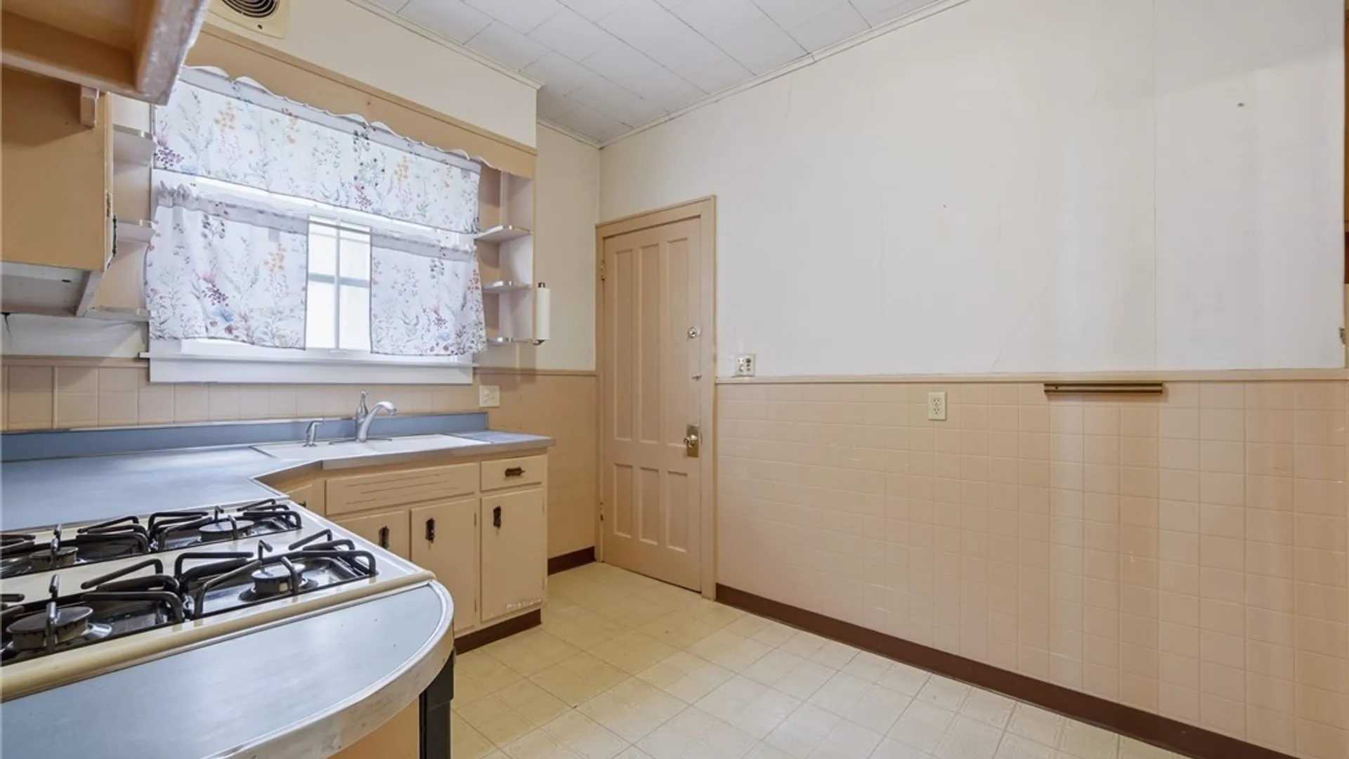 Property at 503 Wilkinson Street, Syracuse, NY 13204 33
